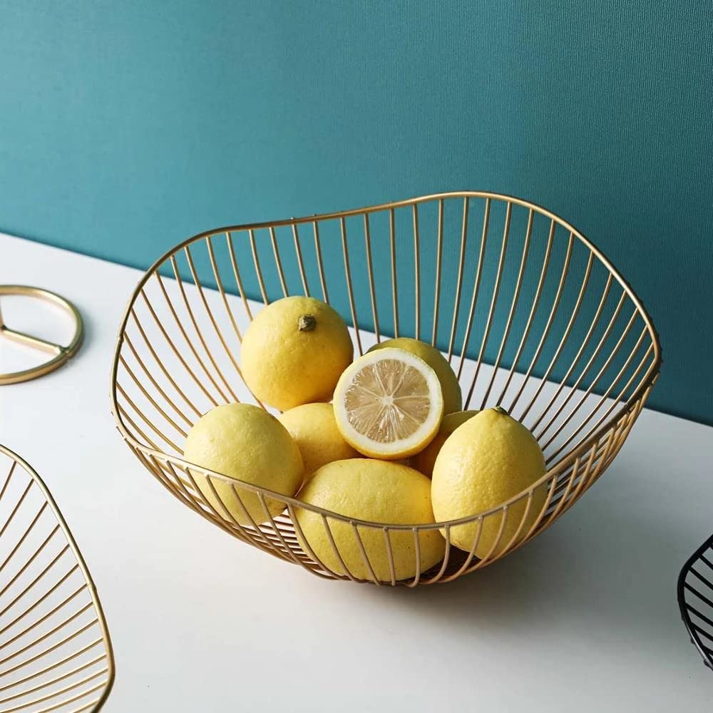 Creative Irregular Iron Fruit Basket for Kitchen - Black Snack Candy Storage Organizer with Drainer, Perfect for Dining Table, Office Desk, and Party Serving