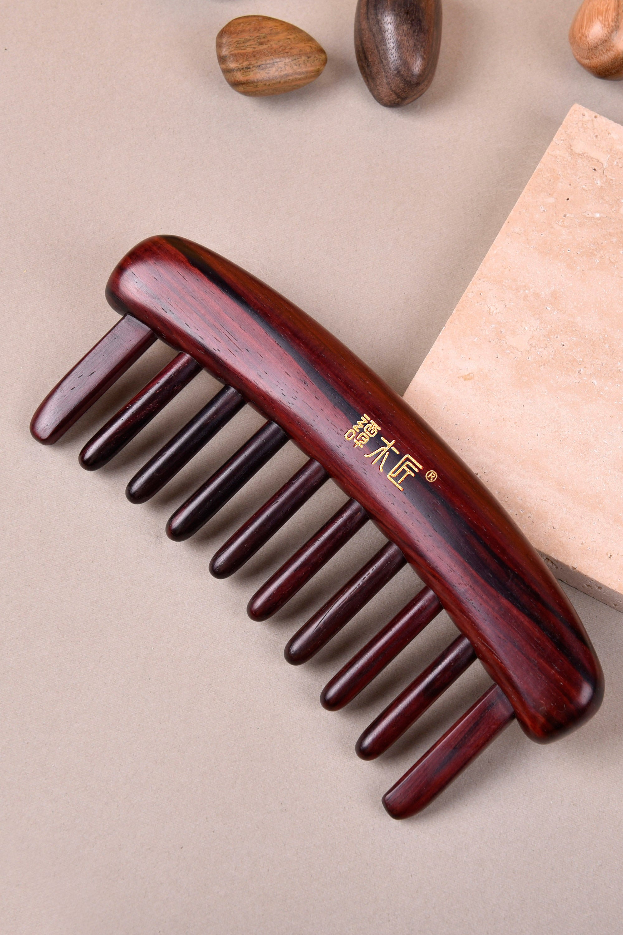 Premium Wide Tooth Rosewood Comb for Detangling & Styling - Natural Wood Hairbrush for Curly, Thick & Long Hair - Perfect for Daily Use, Travel & Salon Styling