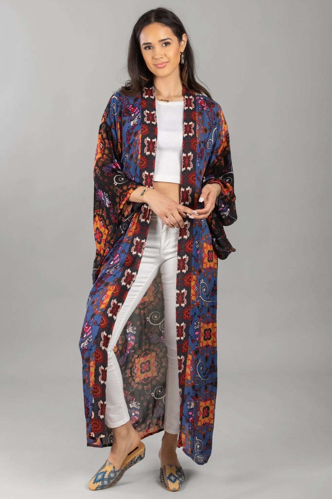 Elegant Silky Long Kimono Robe for Women - Floral Pattern Loungewear for Spa, Beach Cover-Up & Boho Fashion
