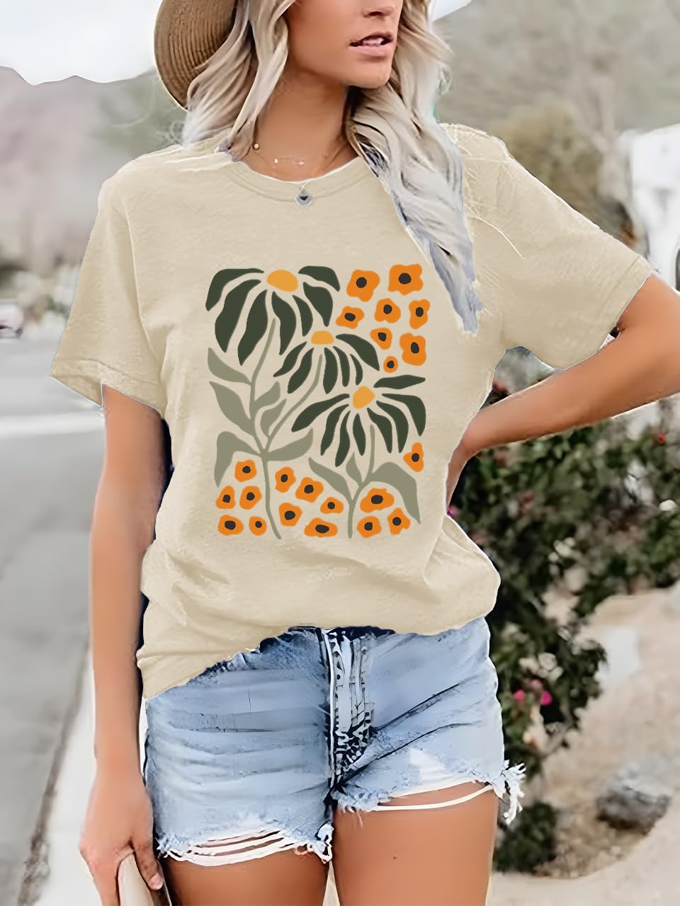 Trendy Women's Graphic Tee Shirts - Casual Summer Short Sleeve T-Shirts for Women - Loose Fit Comfortable Cotton Blouse - Perfect for Streetwear, Beach Outfits & Everyday Fashion