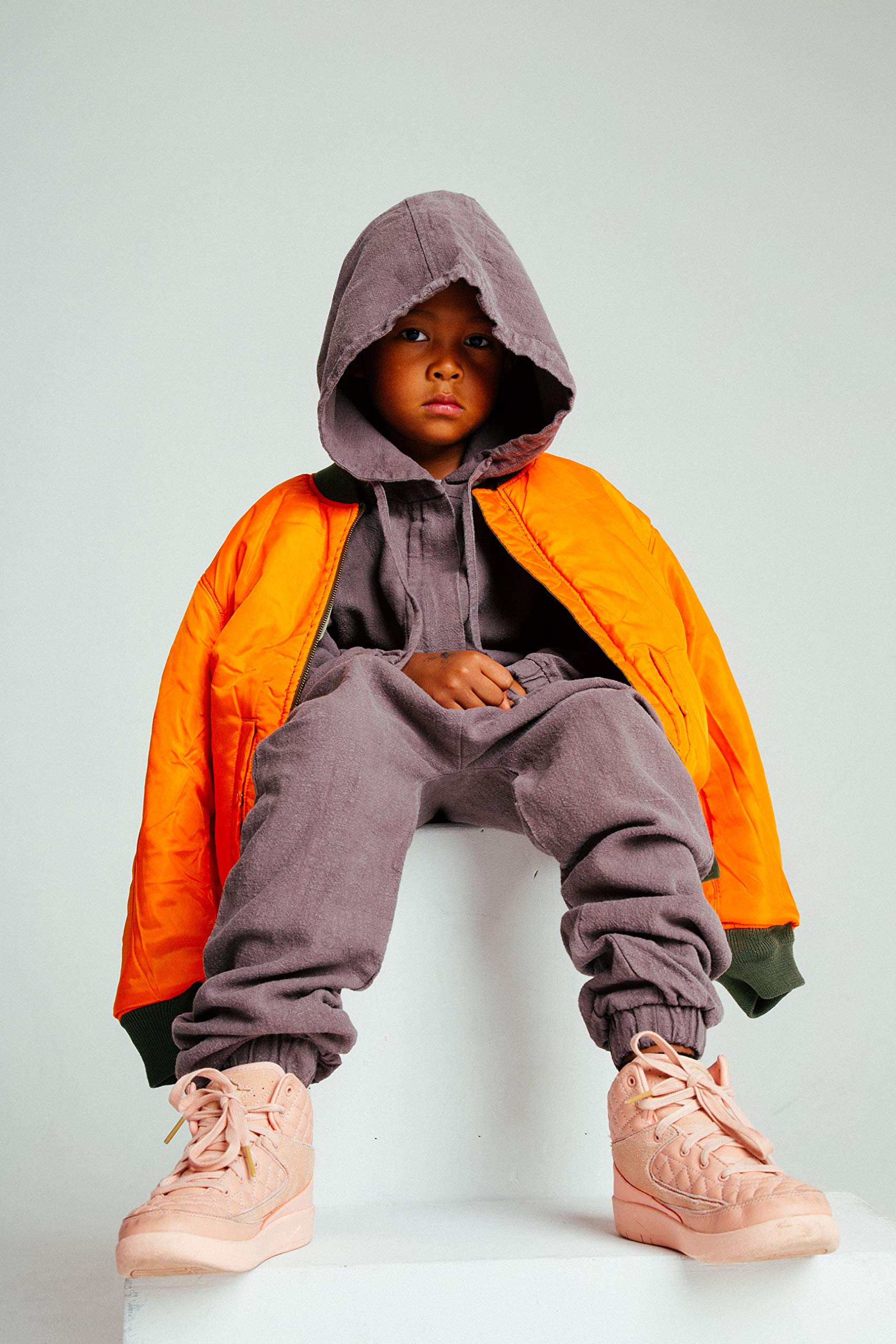Alpha Industries Boys' MA-1 Flight Jacket - Classic Bomber Jacket for Kids, Water-Resistant & Warm - Perfect for School, Outdoor Adventures & Winter Fashion