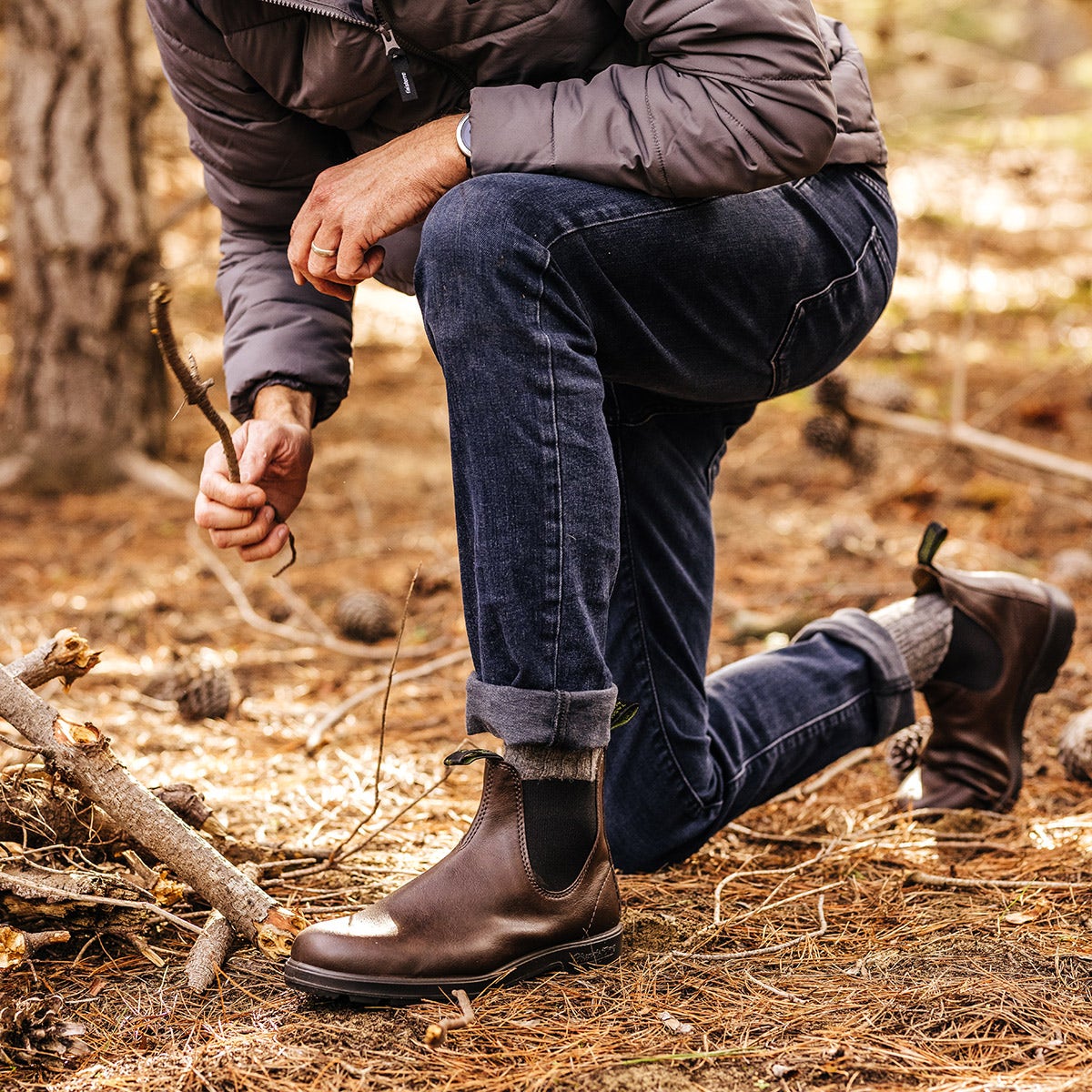 Blundstone 2116 Brown Chelsea Boots for Men & Women - Comfortable & Durable Leather Ankle Boots for Work, Hiking & Casual Wear