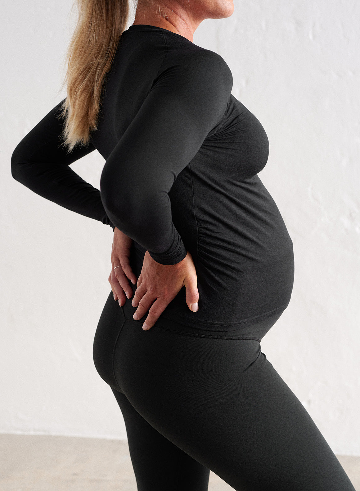 Black Soft Basic Maternity Long Sleeve Shirt for Pregnant Women - Comfortable Stretchy Cotton Top for Pregnancy, Nursing & Everyday Wear
