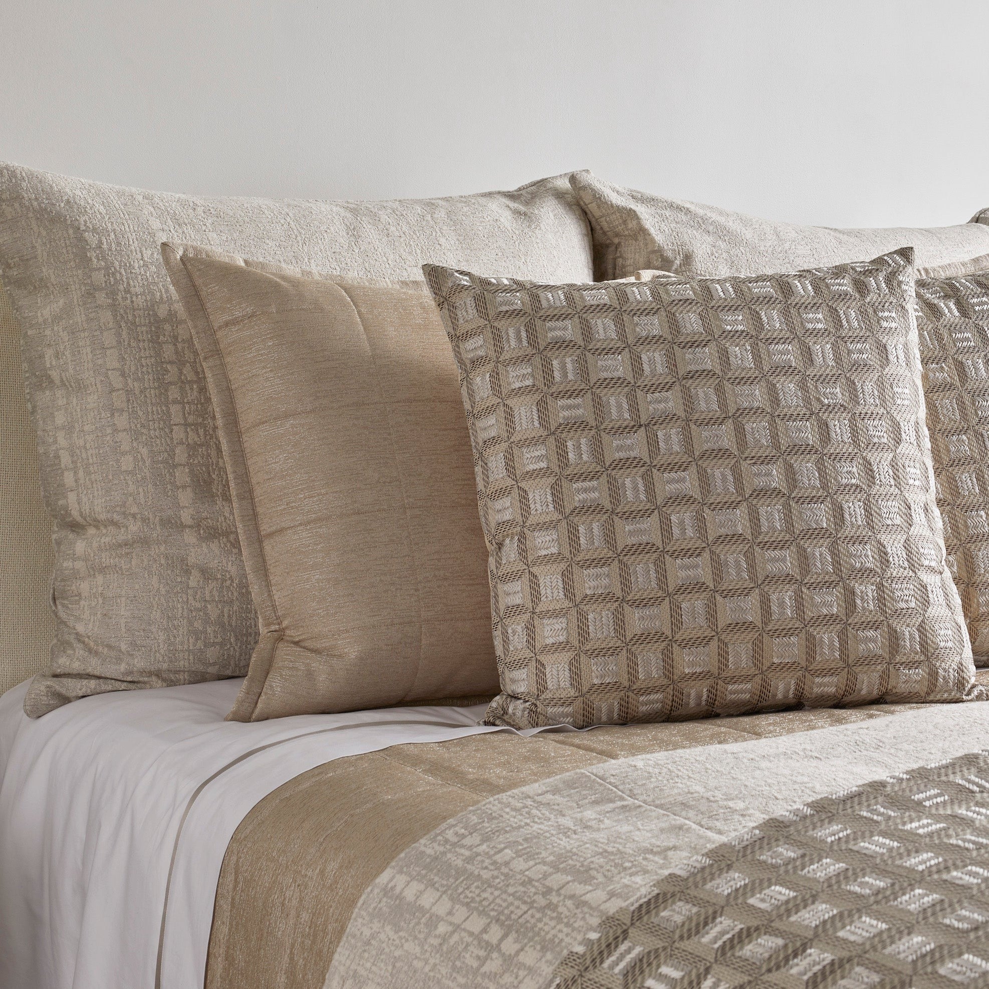 Tuto Pillow - Ultra Soft Memory Foam Pillow for Neck Pain Relief & Better Sleep - Perfect for Side, Back & Stomach Sleepers