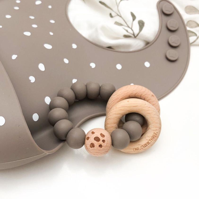 Natural Wooden Teether & Rattle for Babies - Organic Maple Wood Chew Toy with BPA-Free Silicone Cover | Perfect for Soothing Teething Pain & Sensory Play