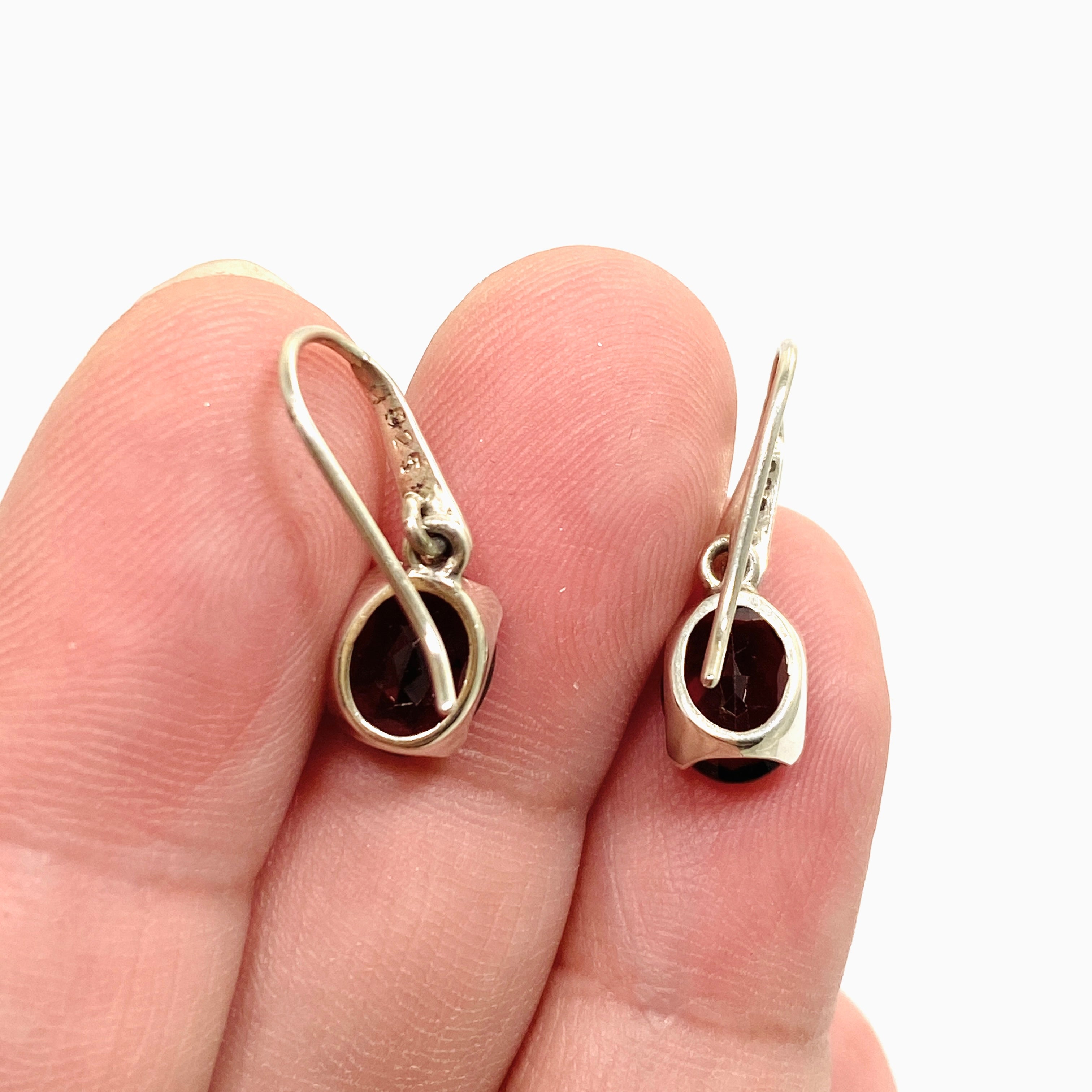 Garnet Oval Faceted Earrings PEGJ339 - Elegant Gemstone Jewelry for Women, Perfect for Weddings, Parties & Special Occasions