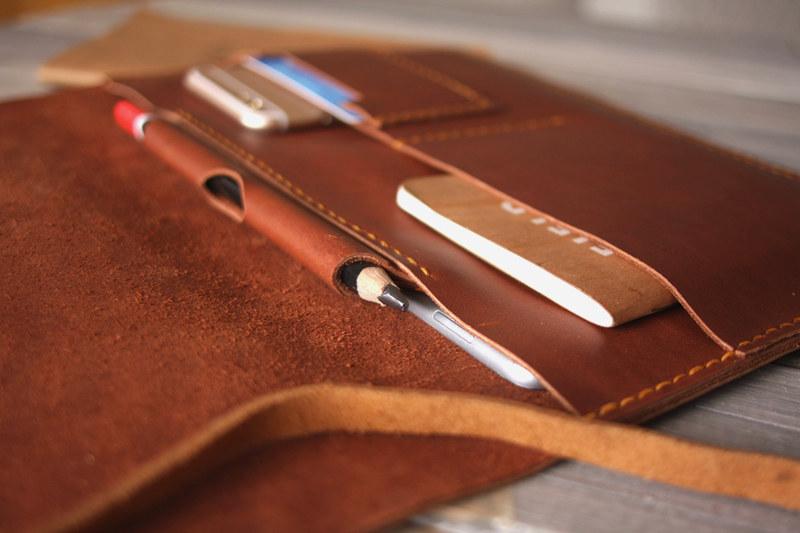 Custom Leather Case for MacBook Pro 13 Inch - Personalized Engraved Laptop Sleeve | Perfect for Work, Travel & College Protection