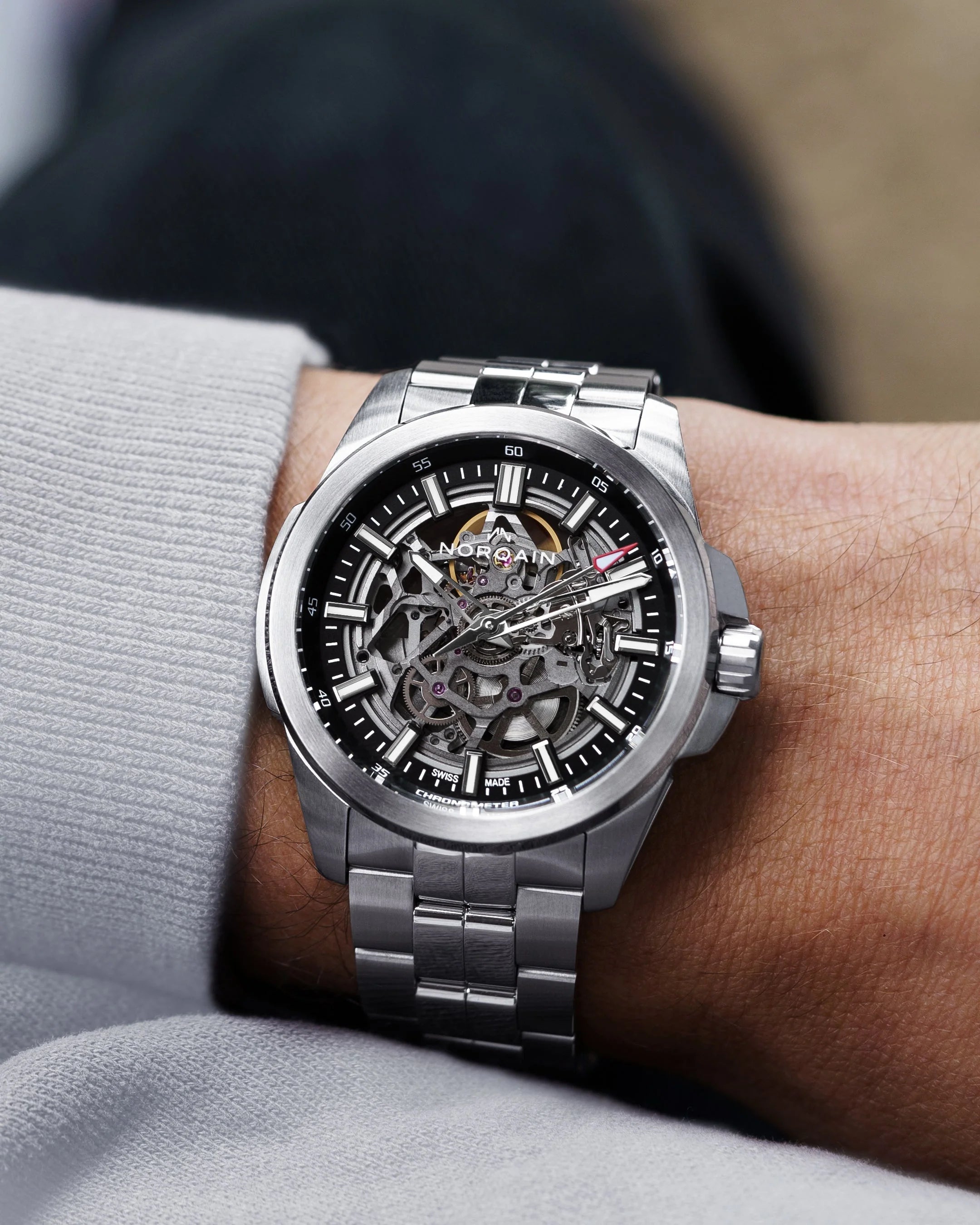 42MM Independence Skeleton Watch - Stylish Men's Skeleton Mechanical Watch for Business, Casual & Formal Occasions