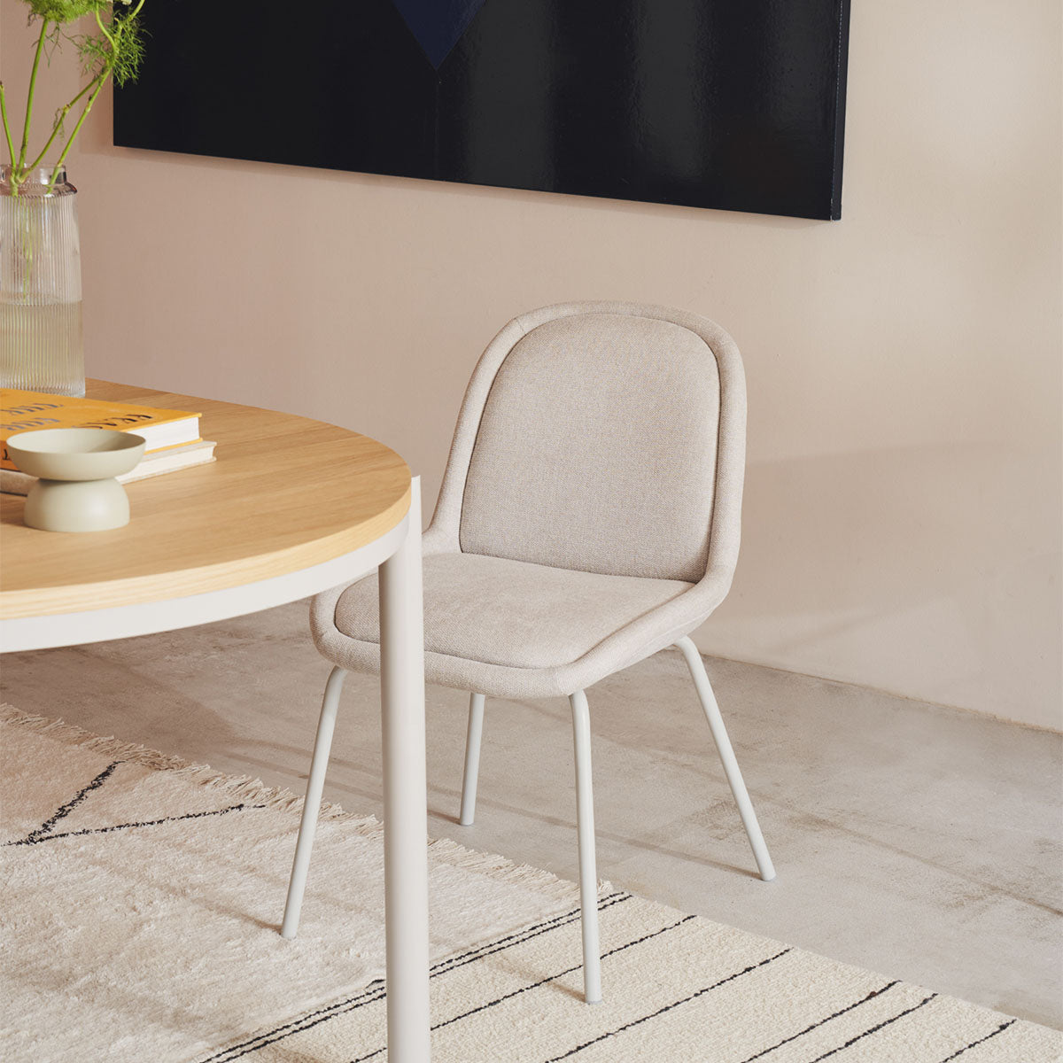 Aimin Chair by Kave Home - Modern Accent Chair for Living Room, Bedroom & Office - Comfortable Upholstered Lounge Chair with Wooden Legs