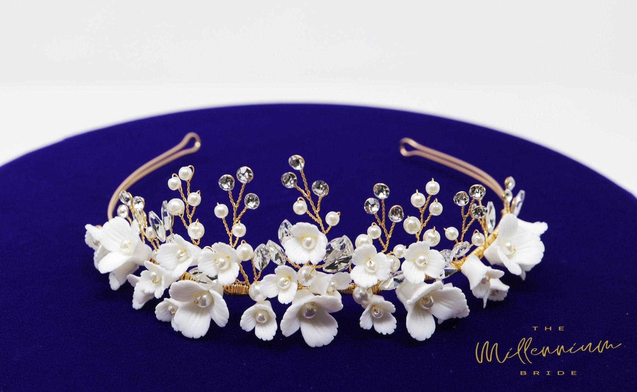 Swarovski Crystal Pearl Ceramic White Flower Tiara – Elegant Bridal Headpiece for Weddings, Prom & Special Events | Wedding Crown, Bride Tiara, Crystal Hair Accessory