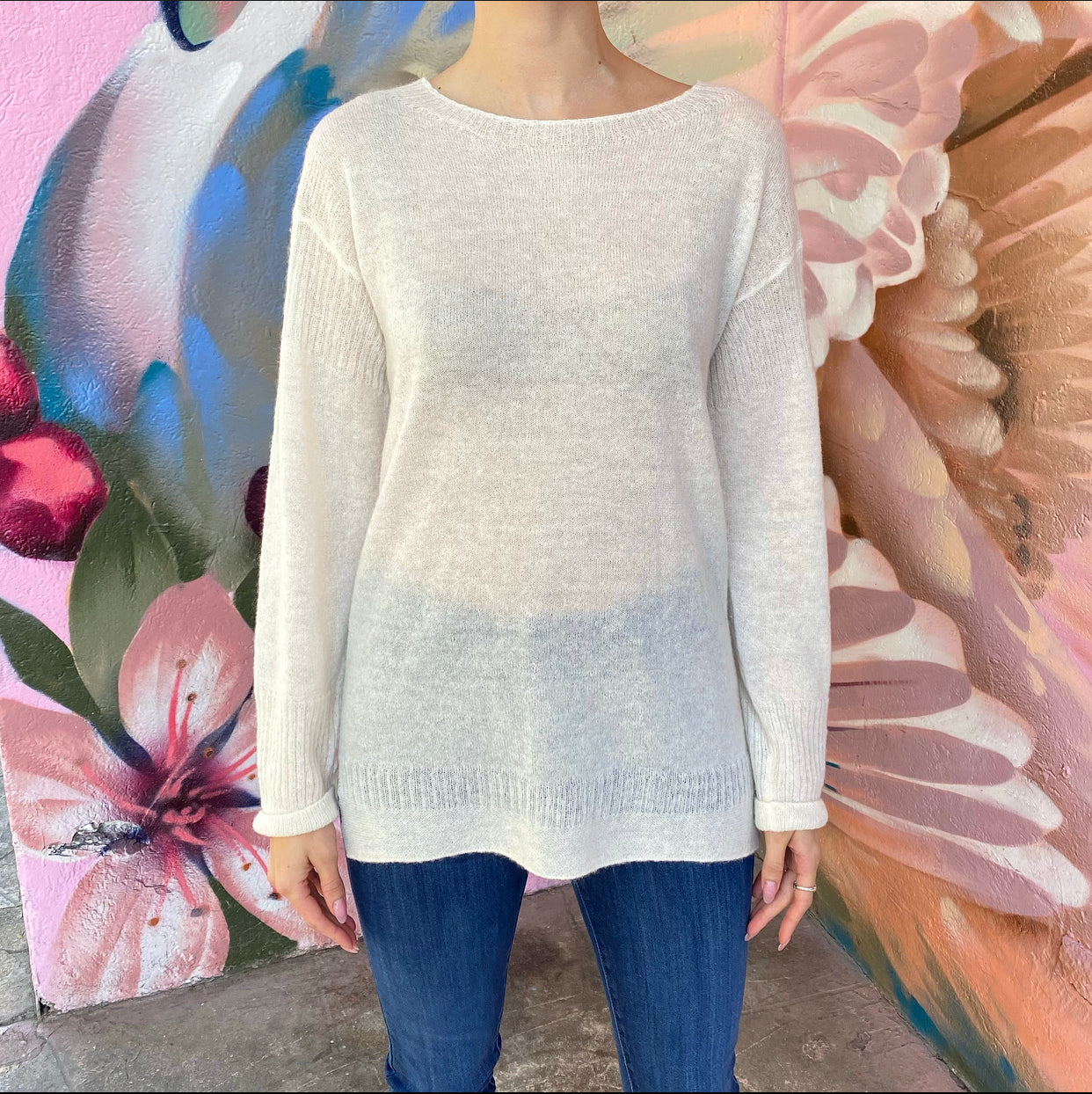 Burberry London Ivory Light Knit Long Sleeve Sweater for Women - Soft Cashmere Blend Pullover for Fall & Winter - Perfect for Office, Dating & Casual Outfits