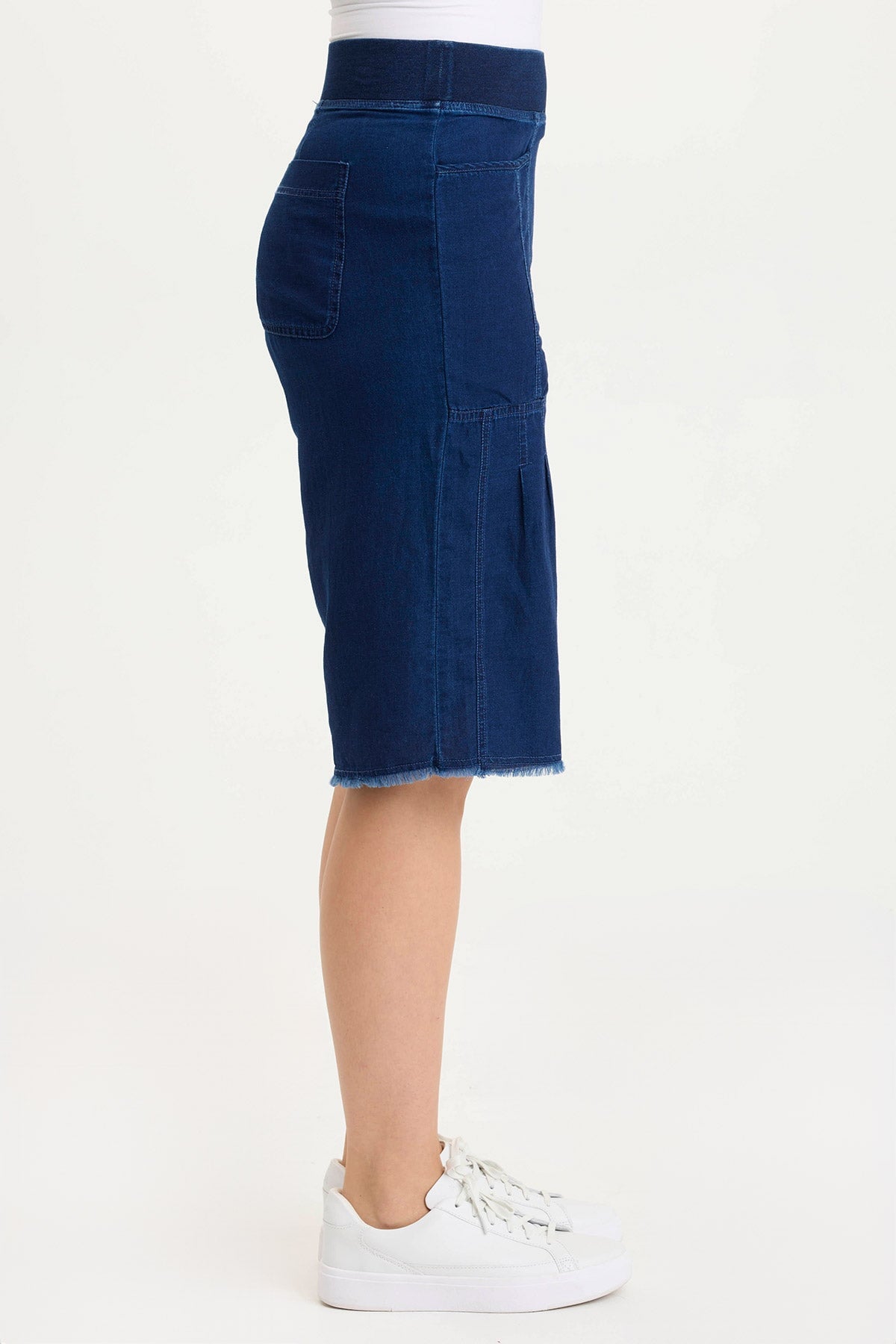Themia Women's Indigo Twill Pull-On Bermuda Shorts - Comfortable Stretch Waist Casual Summer Shorts for Outdoor Activities & Travel