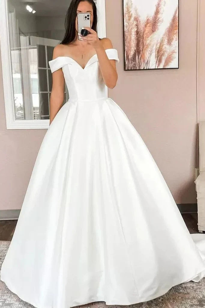 Elegant Off-the-Shoulder Satin Beach Wedding Dress with Button Train - Perfect for Destination Weddings, Beach Ceremonies & Romantic Photoshoots
