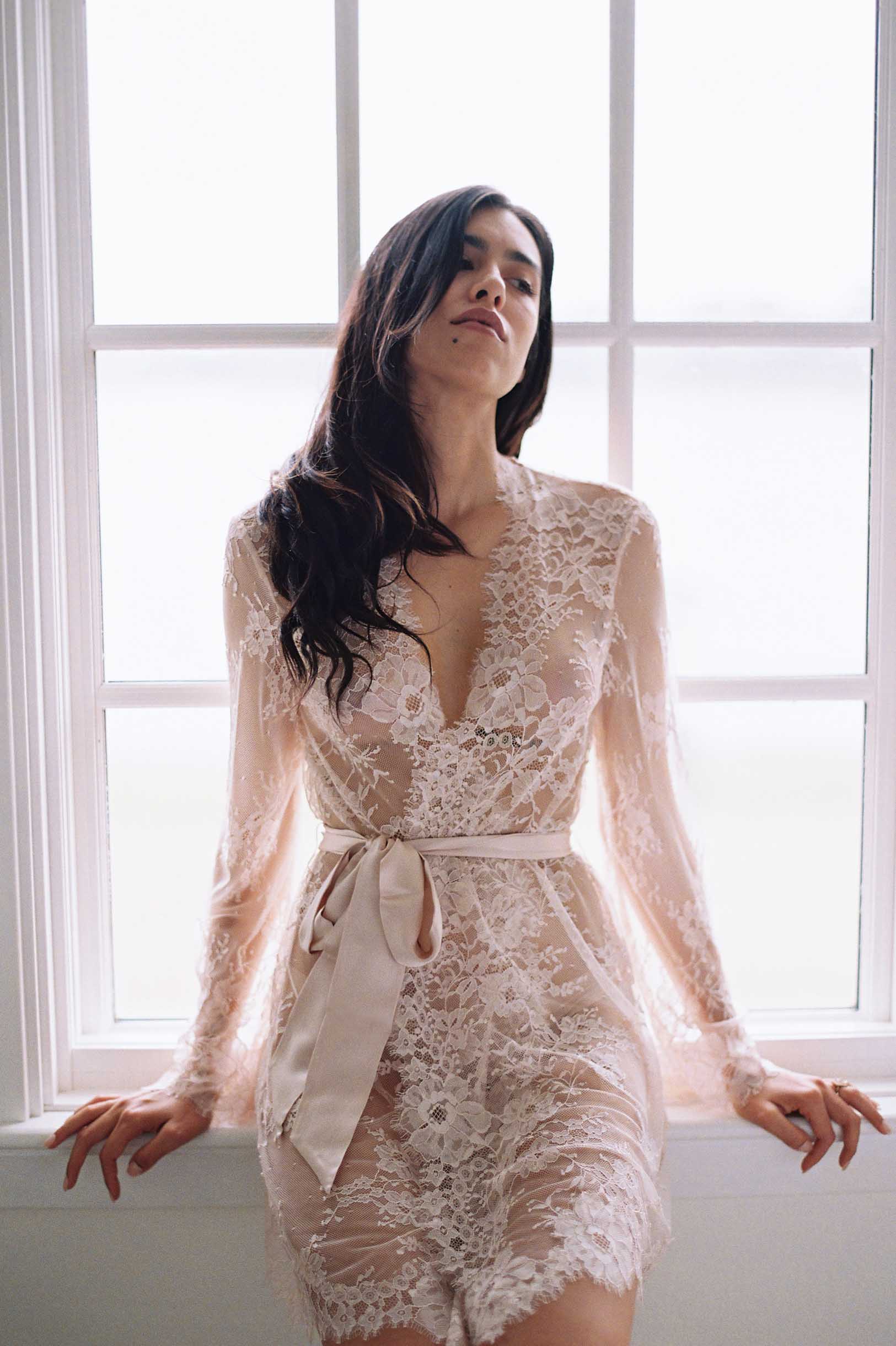 Elegant Camellia Lace Robe in Rose Pink - Soft Women's Kimono Bathrobe for Spa, Bridal Shower & Luxury Loungewear
