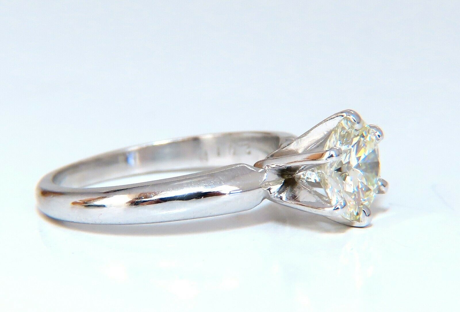 GIA Certified 1.01 Carat Round Cut Diamond Solitaire Ring in Platinum - Classic Engagement Ring for Women, N/Vs Quality, Perfect for Proposals, Weddings & Anniversaries