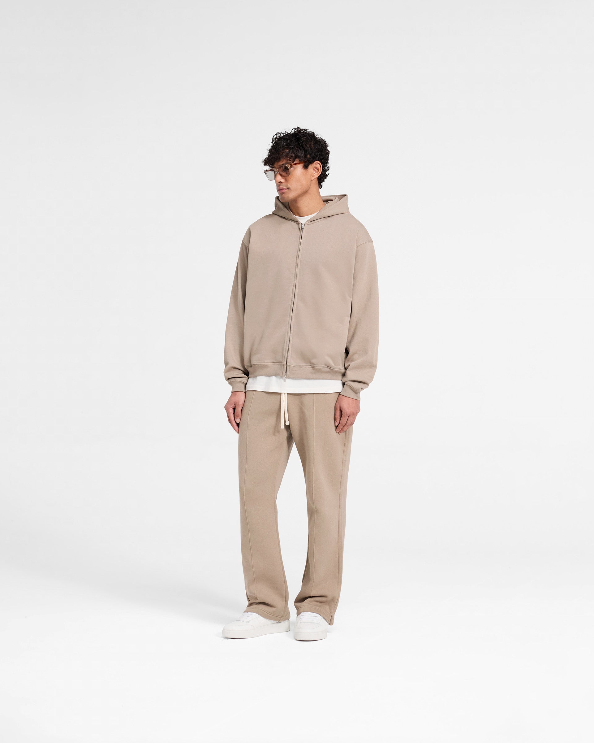 Initial Zip Hoodie Dune - Stylish & Comfortable Pullover for Men & Women | Perfect for Casual Wear, Outdoor Activities & Layering