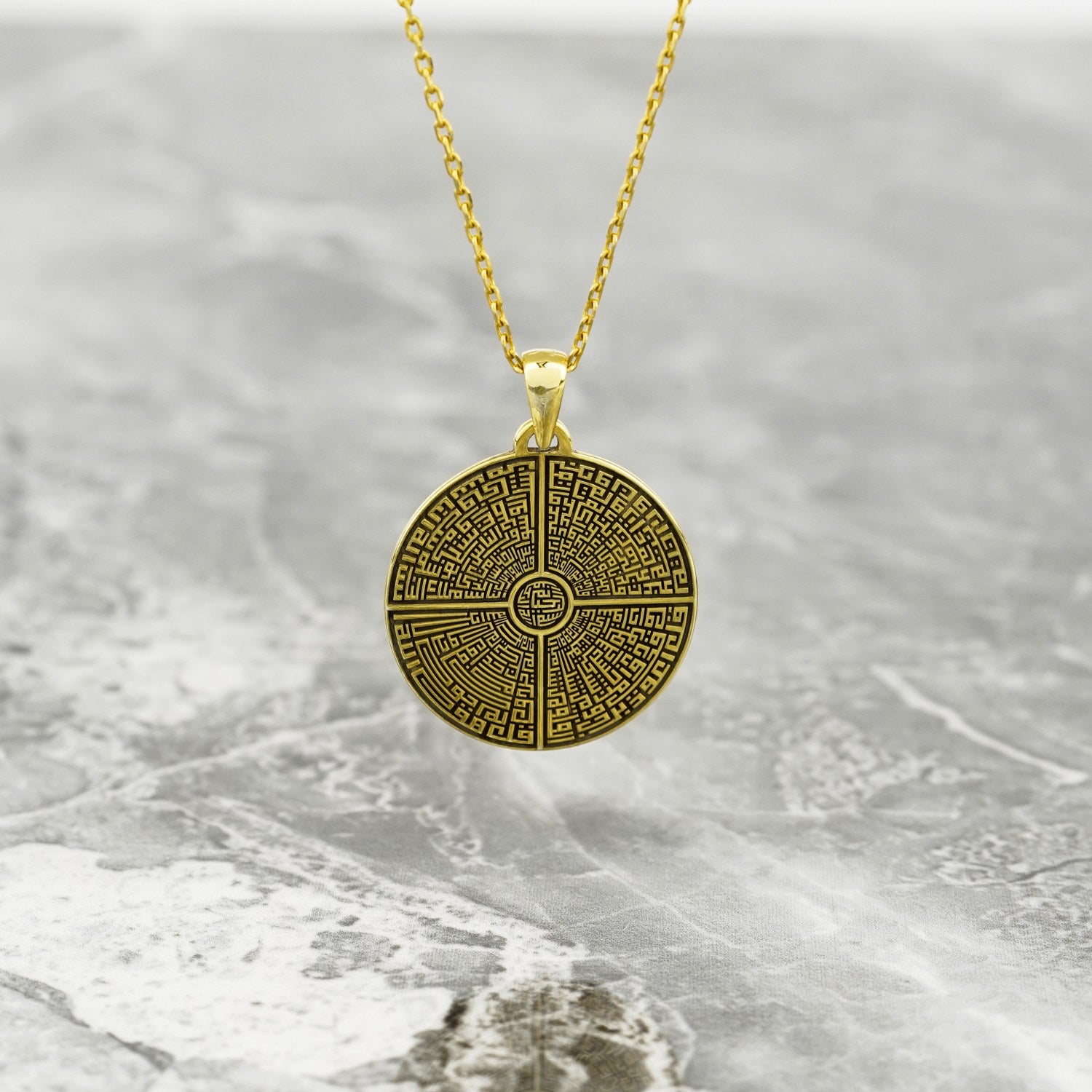 4 Qul Islamic Pendant Necklace - 18K Gold Plated Sterling Silver Muslim Jewelry - Perfect for Daily Wear, Prayer & Special Occasions