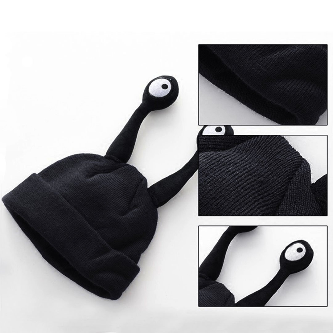 GoClothod Kids Cute Reindeer Antlers Hat - Warm Winter Knitted Beanie for Boys & Girls - Perfect for Christmas, Holiday Photos & Outdoor Winter Activities