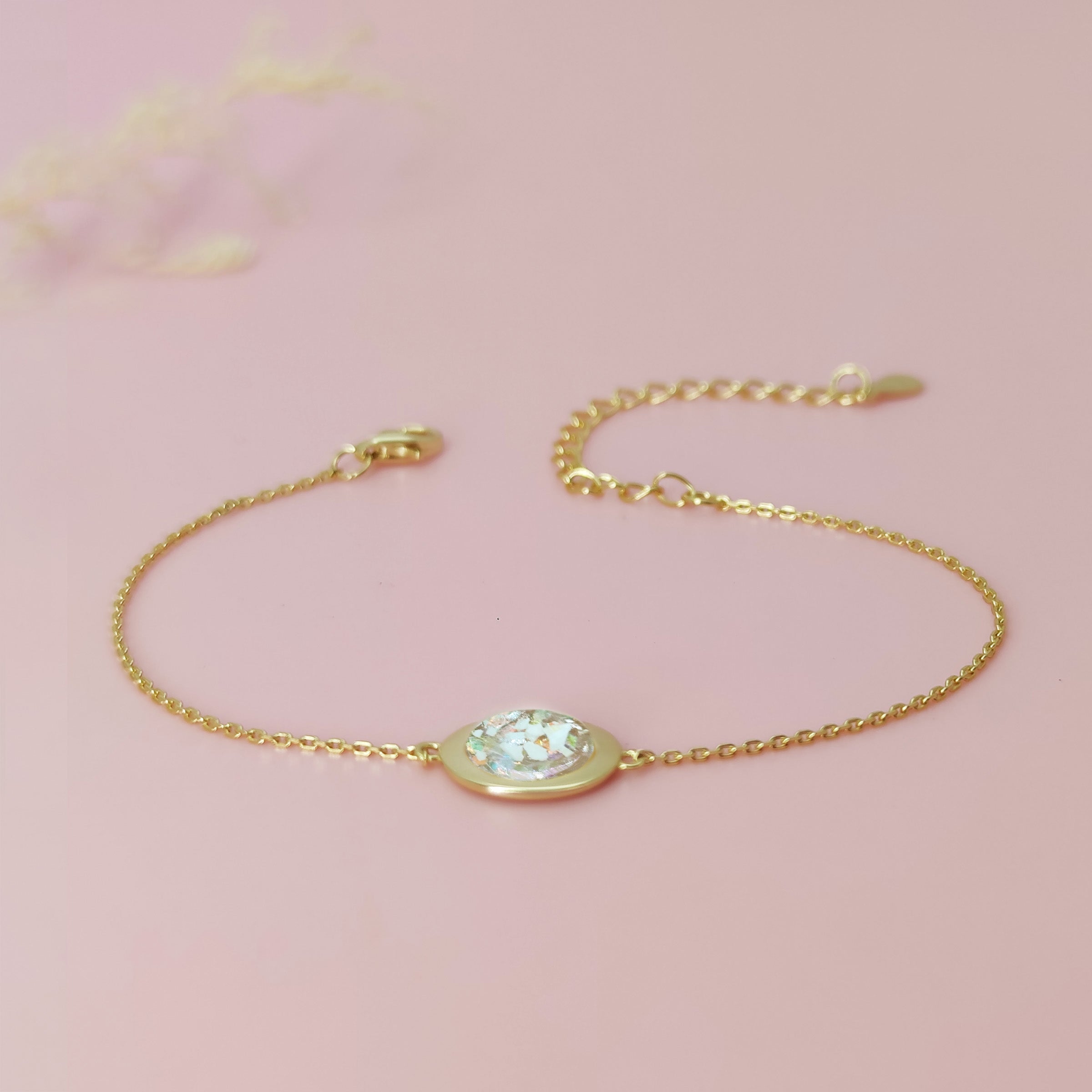 Solid Gold Ashes Bracelet for Women - Elegant Memorial Jewelry for Loved Ones | Perfect for Remembrance, Sympathy Gifts & Special Occasions