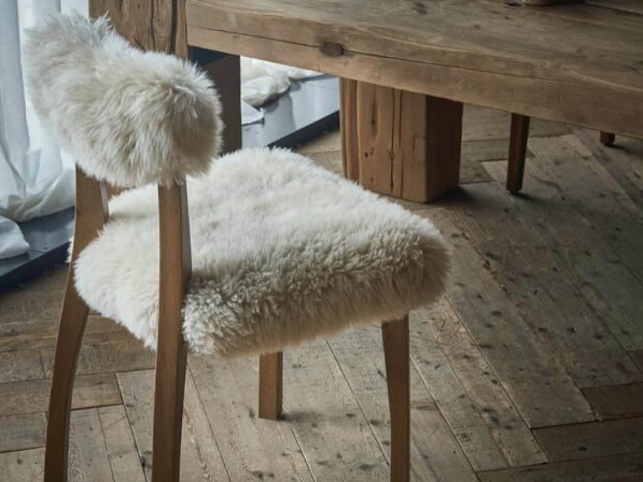 Modern Wooden Cabin Dining Chair - Rustic Farmhouse Style for Kitchen, Dining Room & Outdoor Use