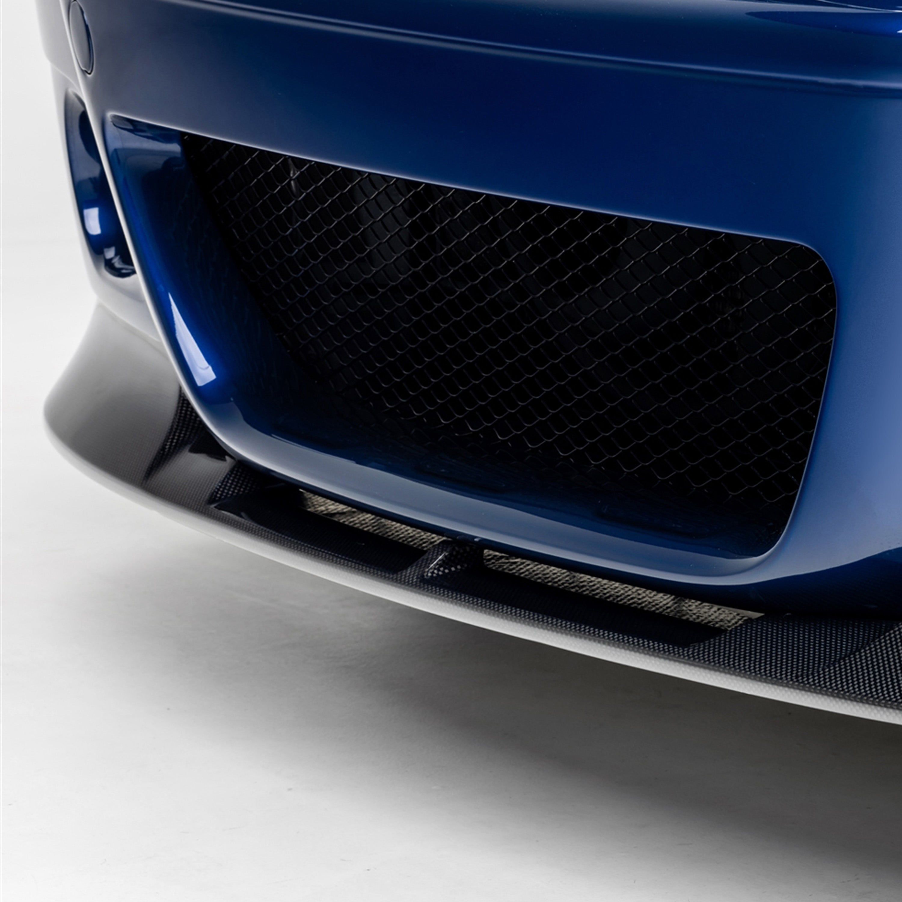 V20 Aero 1-Piece Splitter - High Gloss Carbon Fiber PP 1x1 Weave - Direct Replacement for V20 Bumper (BMV5610) - V Style™️ - Perfect for BMW Performance Upgrades & Track Day Enhancements