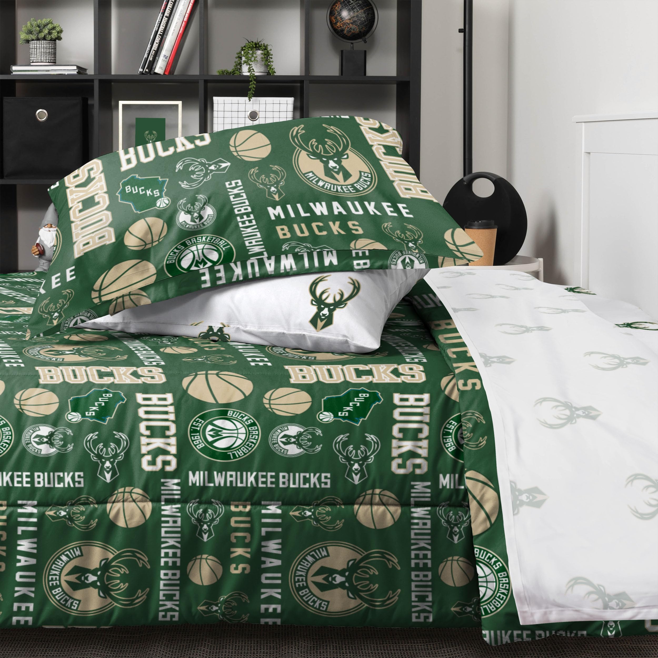 FOCO Milwaukee Bucks NBA Team Color 5-Piece Twin Bed in a Bag Comforter Set - Official NBA Bedding for Fans, Perfect for Game Nights & Teen Rooms