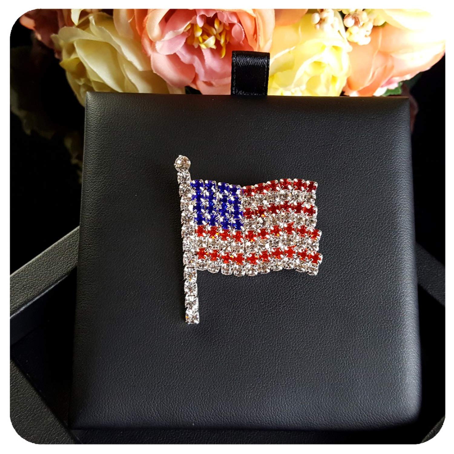 Sparkling Rhinestone USA Flag Brooch Pin - Patriotic Jewelry Gift for Women & Men | Perfect for Independence Day, Veterans Day & National Holidays