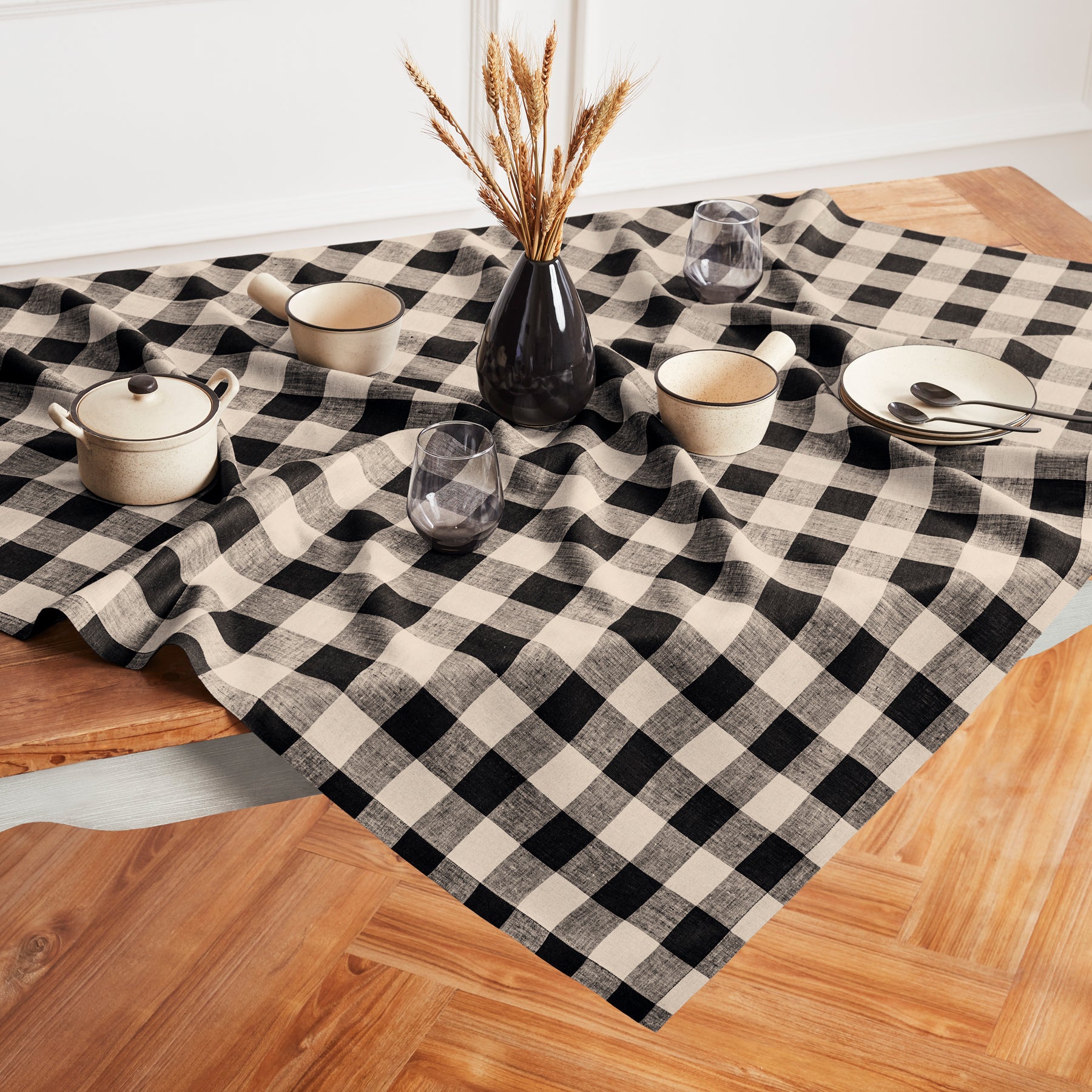 Buffalo Check Table Throw - Soft and Durable Plaid Table Cover for Kitchen, Dining Room, and Picnic - Perfect for Holiday Decor and Outdoor Gatherings