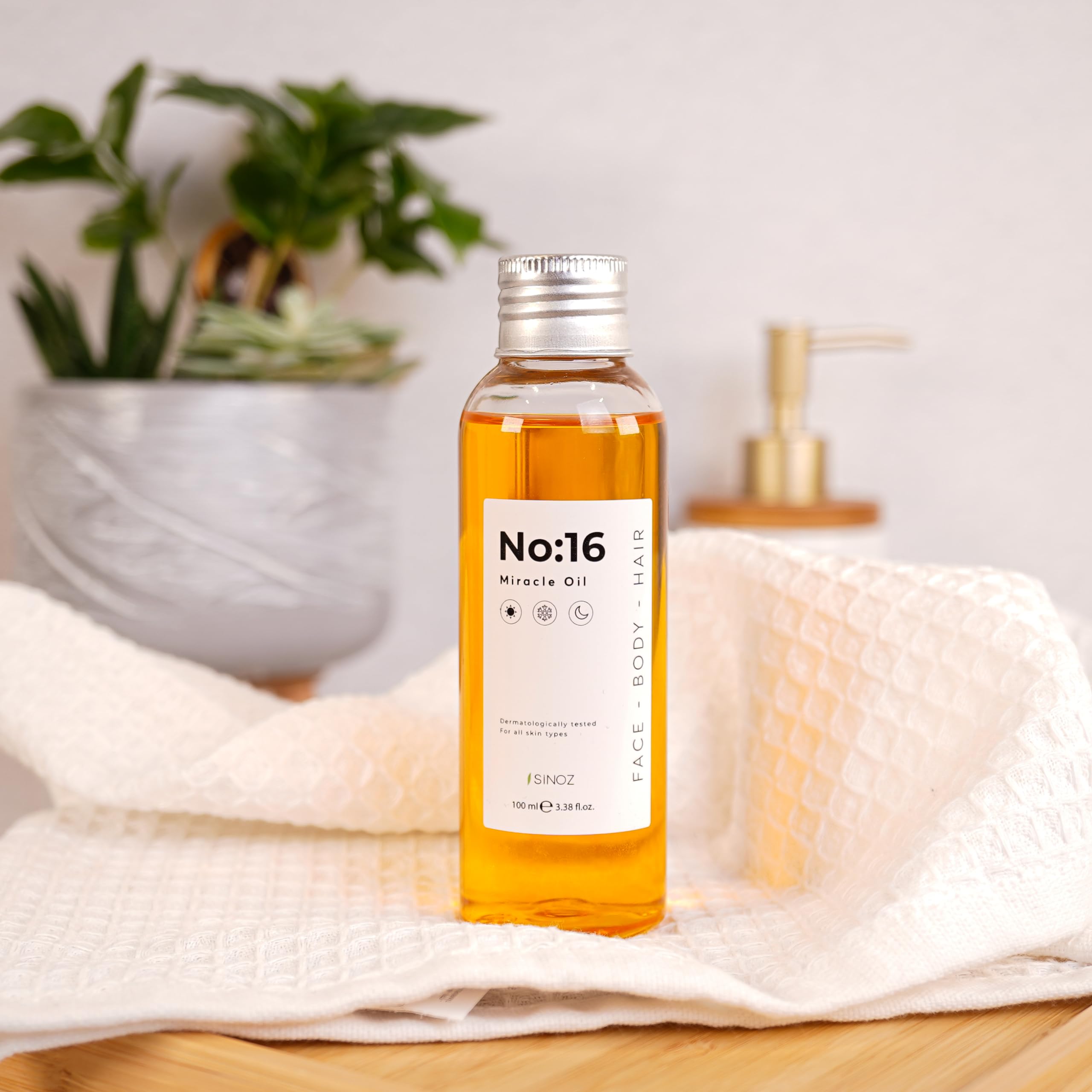 Miracle Oil No.16 - 100ml Multi-Purpose Nourishing Oil for Face, Body & Hair with 16 Botanical Oils | Hydrates Dry Skin, Adds Shine to Hair | Perfect for Daily Skincare, Hair Treatment & Massage