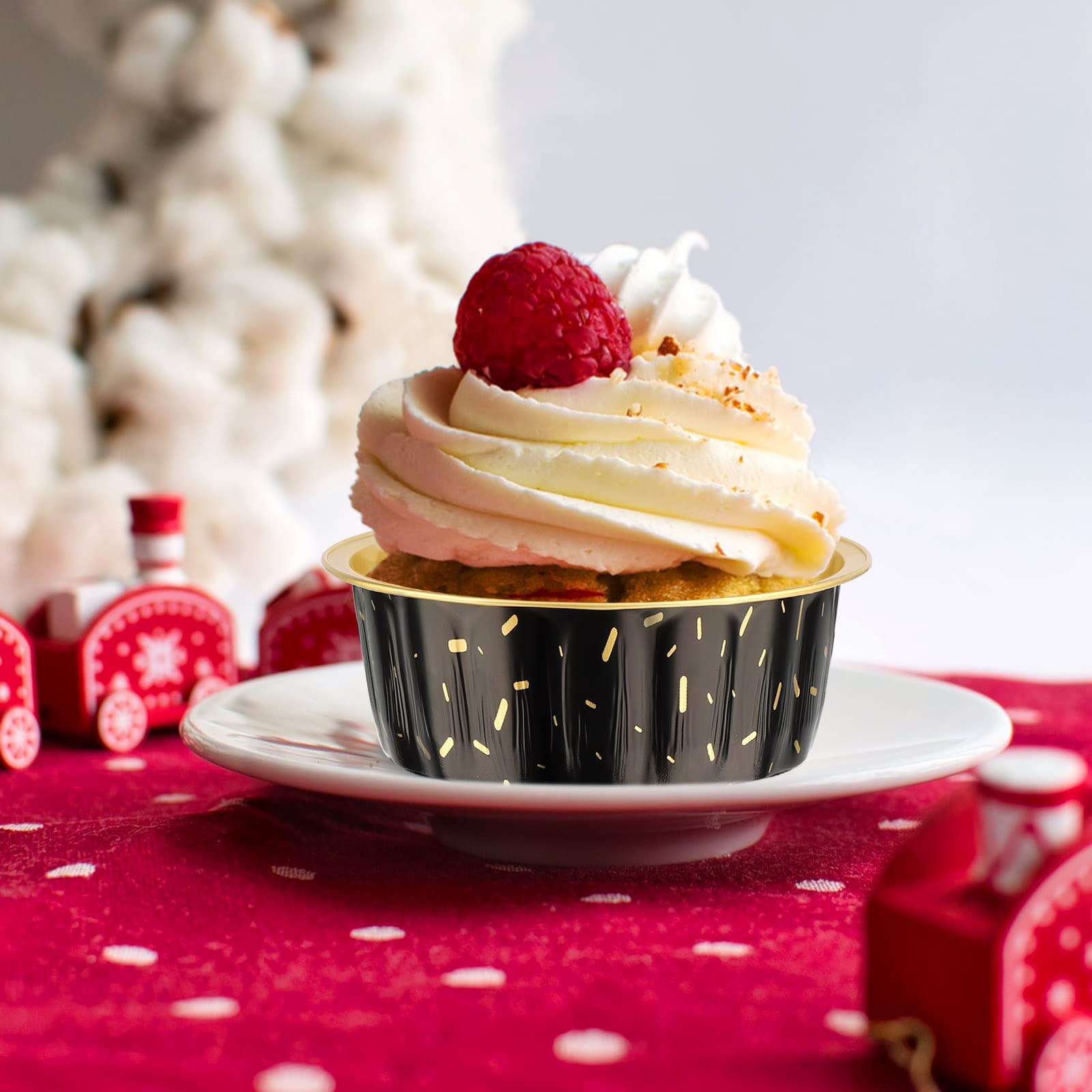 EUSOAR 30-Pack 8oz Aluminum Muffin Cups with Lids - Disposable Foil Baking Liners for Cupcakes, Creme Brulee & Desserts - Perfect for Home Baking, Party Treats & Professional Pastry Chefs