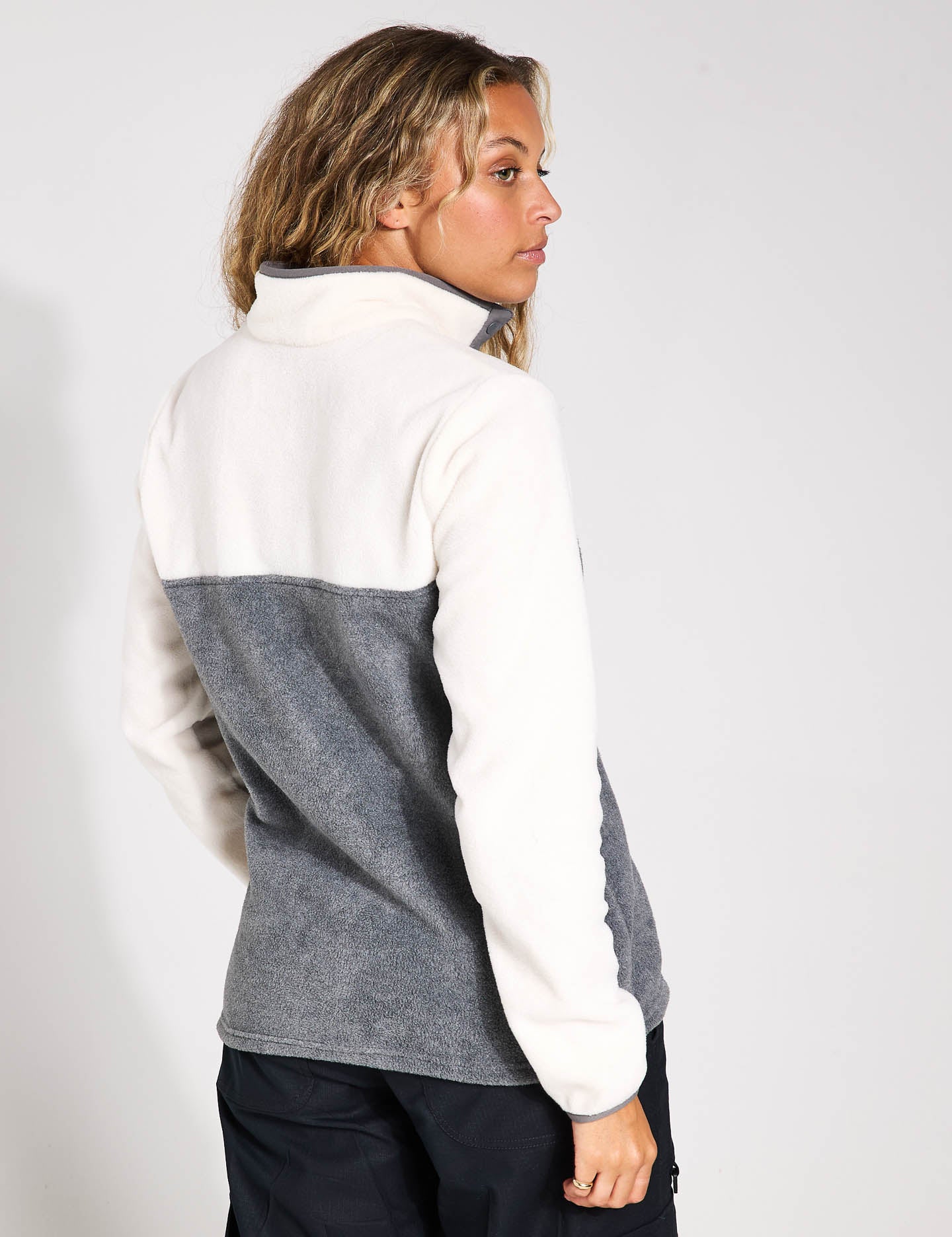 Benton Springs Half Snap Pullover - City Grey Heather/Chalk - Stylish & Comfortable Fleece Shirt for Men | Perfect for Outdoor Activities, Casual Wear & Layering