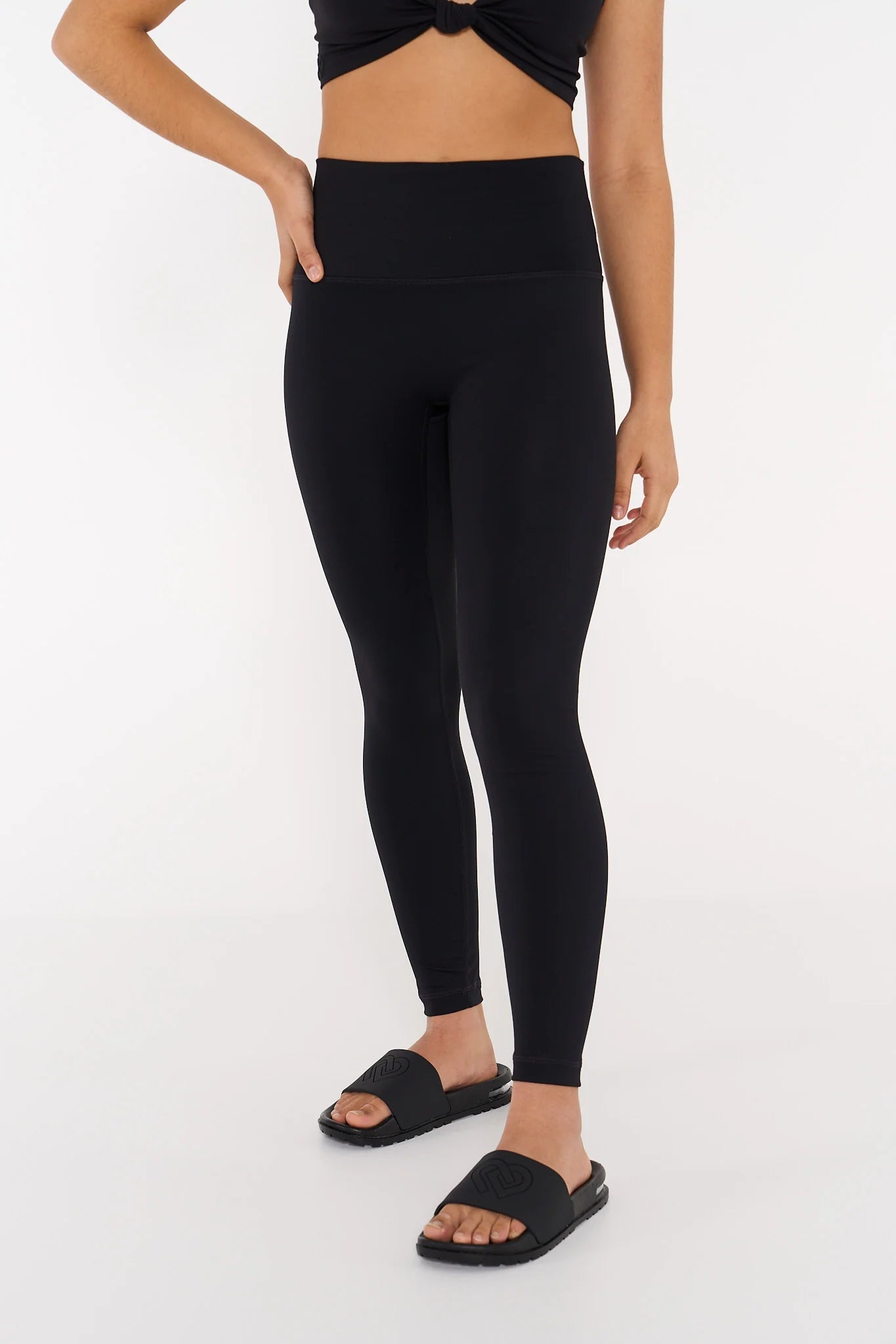 High-Quality CD Tights 24559544 - Comfortable & Durable Women's Tights for Everyday Wear, Workout, and Fashion Outfits