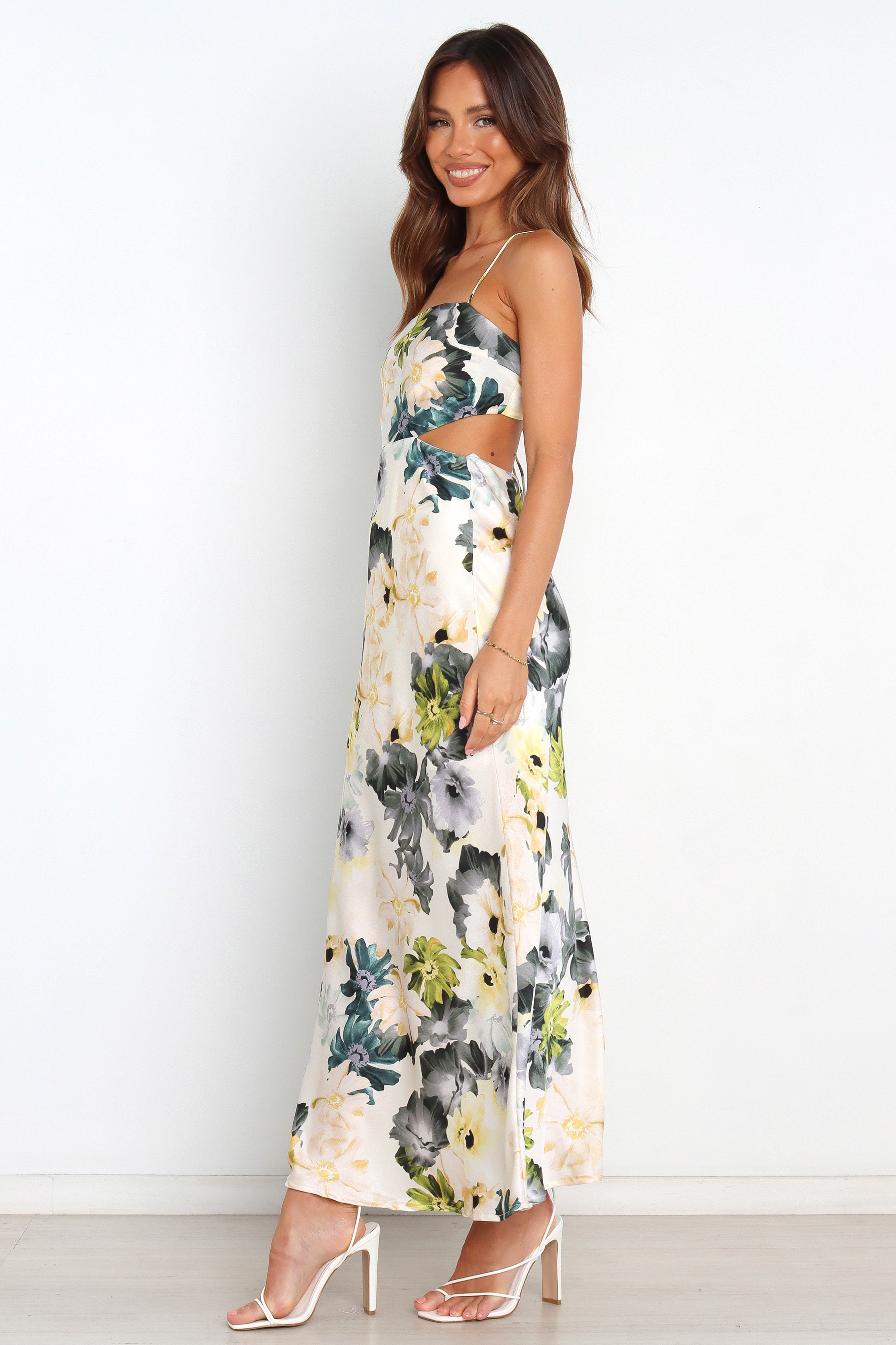 Jayne Floral Dress for Women - Elegant Summer Flowy Maxi Dress with V-Neck & Ruffle Sleeves - Perfect for Beach, Wedding & Vacation