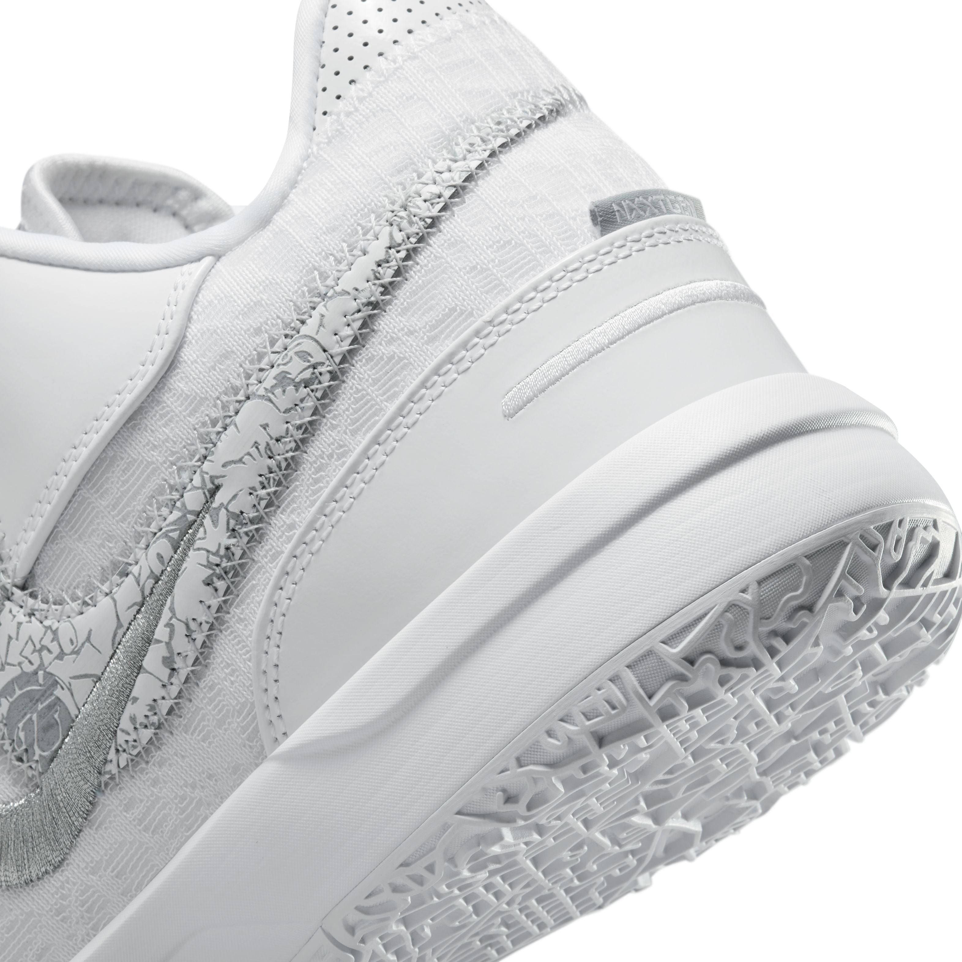 LeBron NXXT Gen AMPD EP Basketball Shoes 'White Smoke Grey' - High-Performance Sneakers for Indoor & Outdoor Court Play
