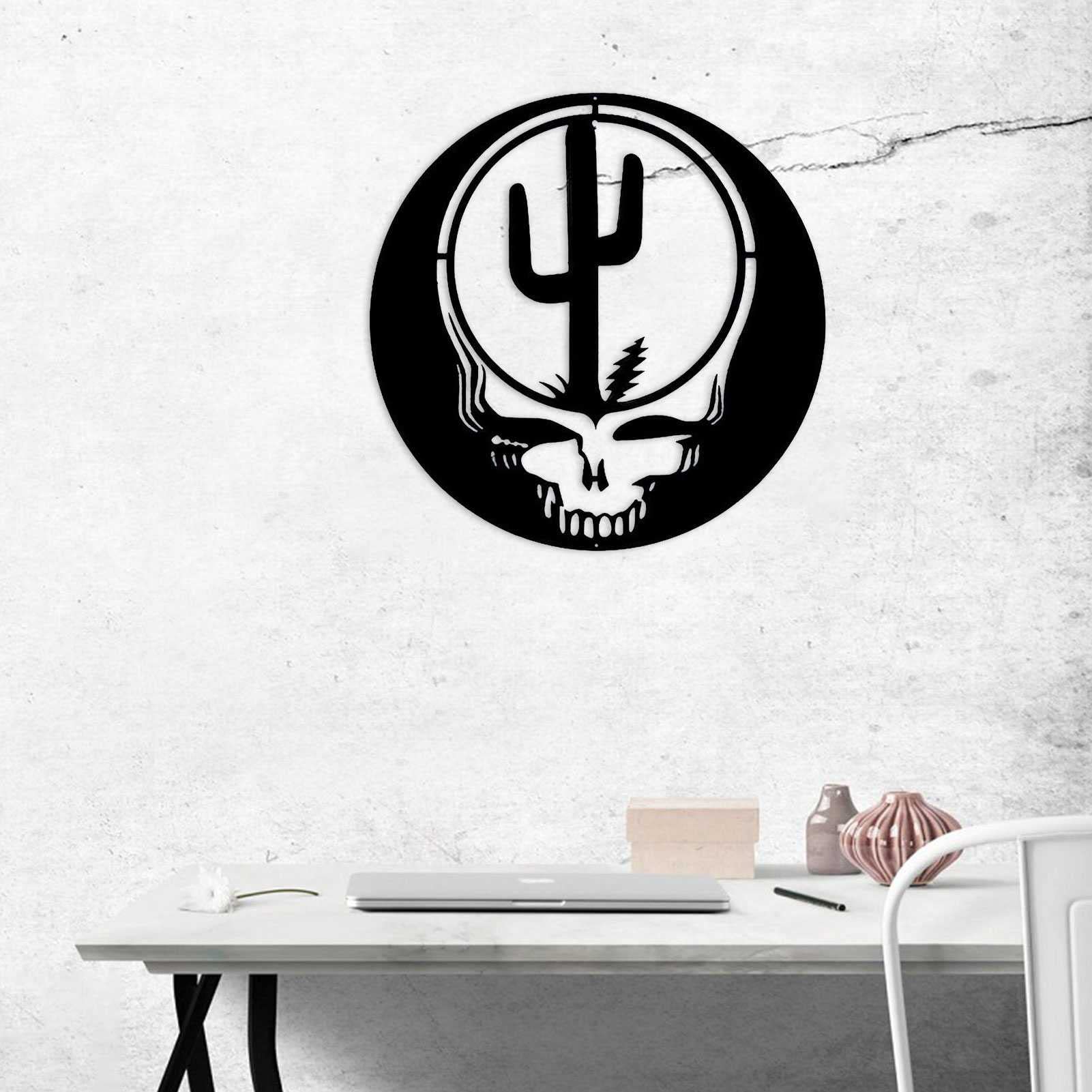 Handcrafted Wrought Iron Wall Decor - Vintage Metal Wall Art Sculpture with Steal Your Face Design, Retro Home Office Bedroom Decor - Perfect Housewarming Gift (11x11 Inches, Black) - Ideal for Bohemian, Gothic & Music Lover Interiors