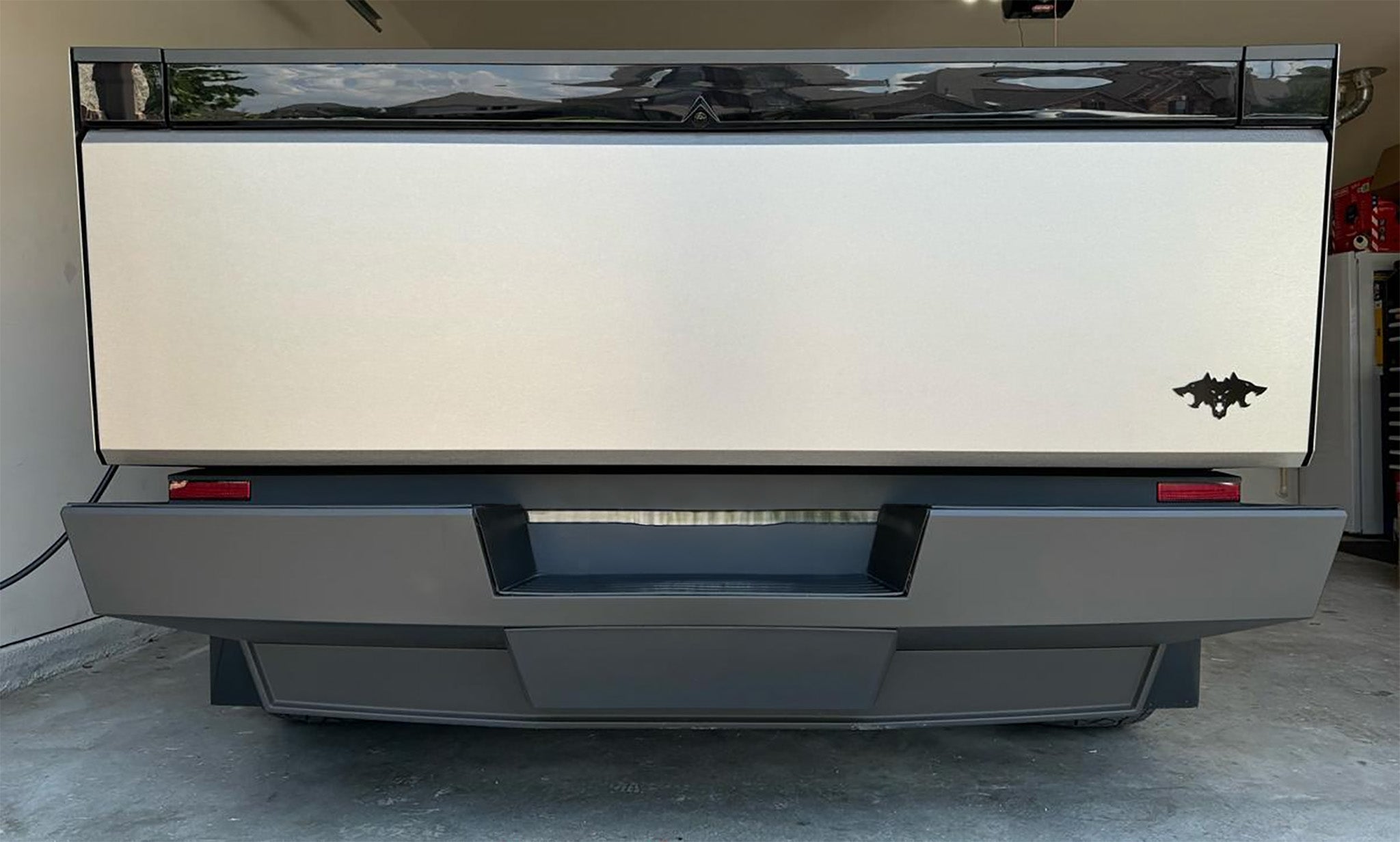 Cyberbeast Tailgate & Fender Emblem Badge - Premium Car Styling Accessory for Tesla Cybertruck - Enhance Your Vehicle's Look for Off-Road Adventures & Urban Driving