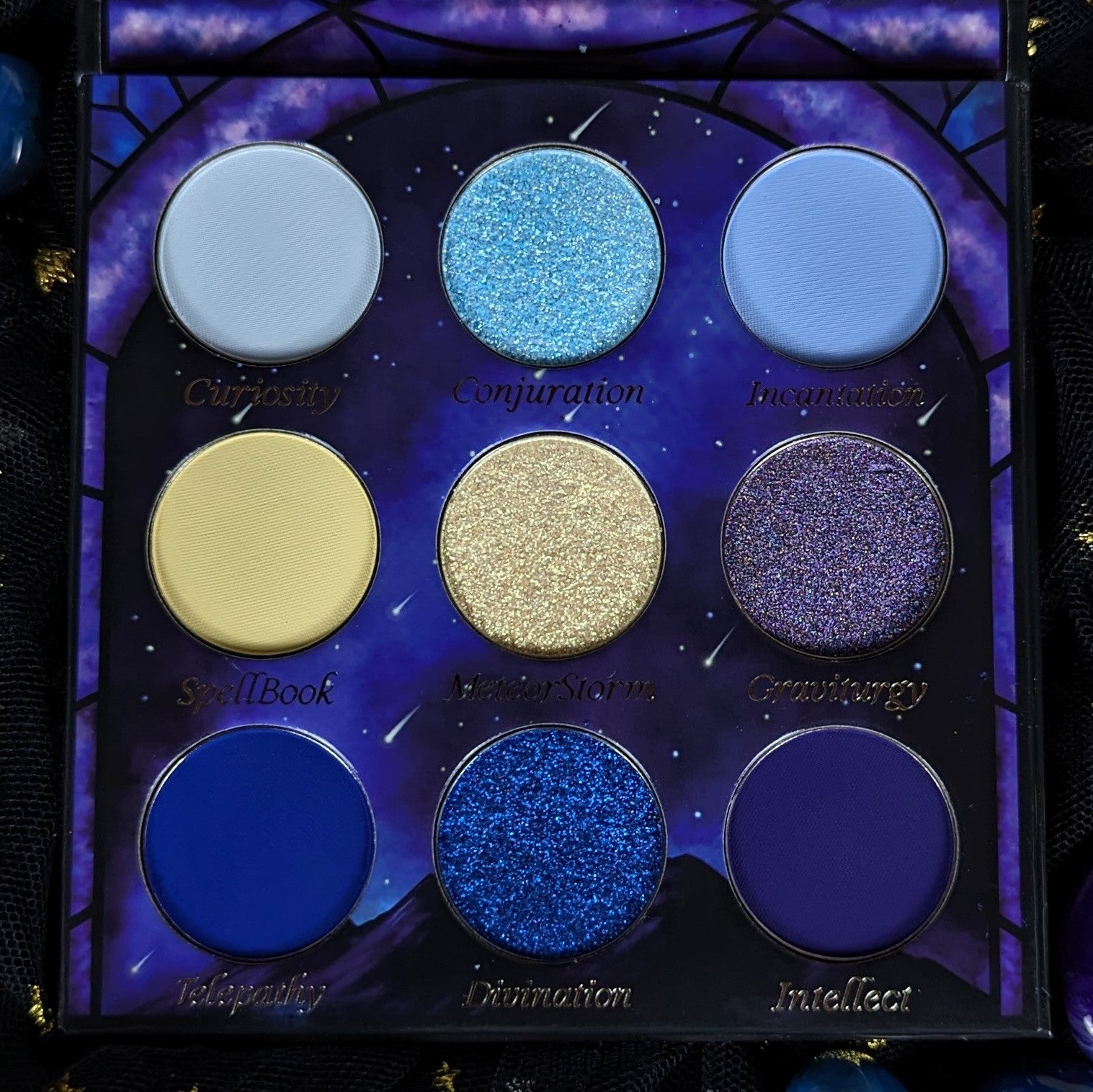 Professional Wizard Eyeshadow Palette - 12 Highly Pigmented Matte & Shimmer Shades for Stunning Eye Makeup | Perfect for Party, Halloween, Cosplay & Everyday Glam Looks