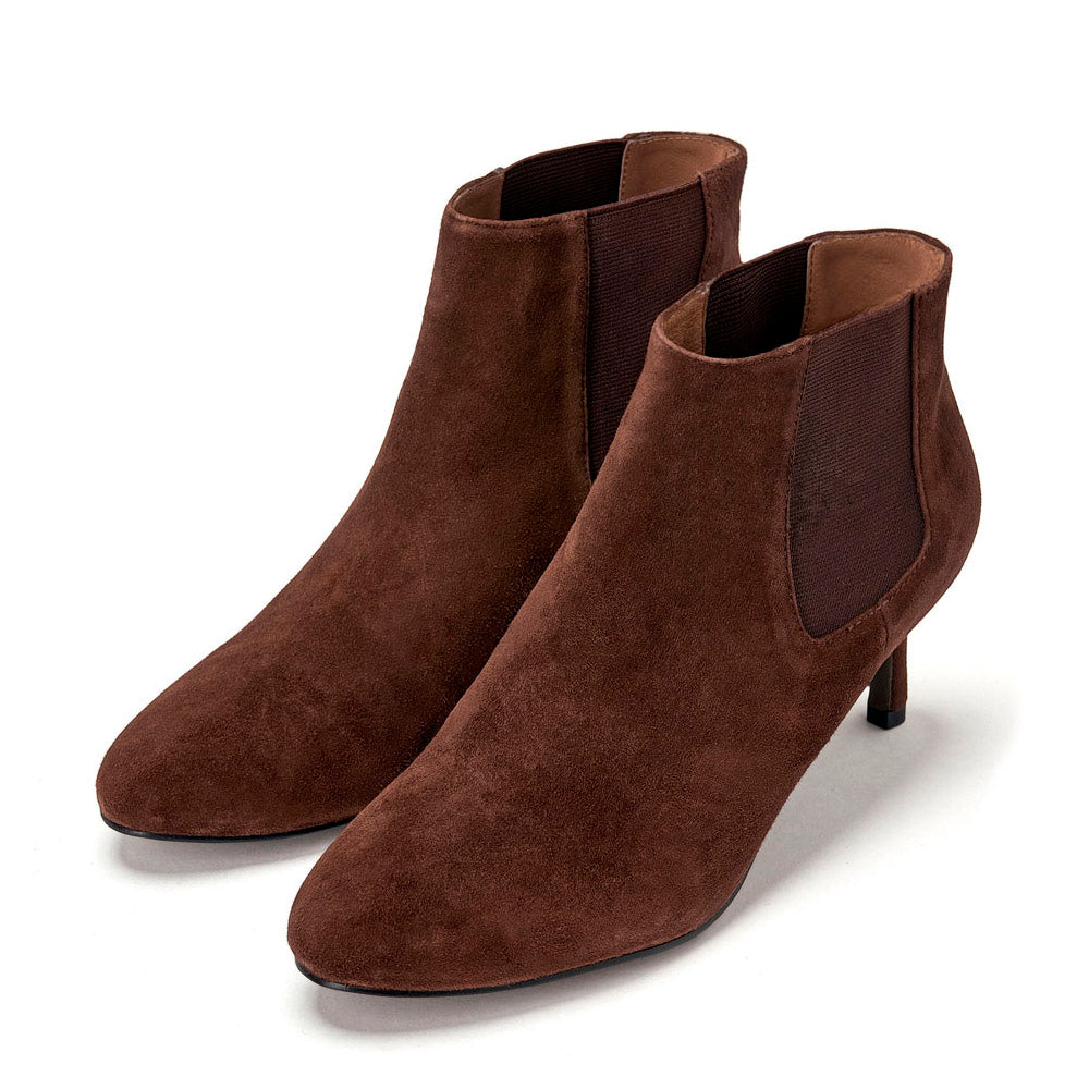 Chocolate Brown Ankle Boots for Women - Stylish & Comfortable Fall & Winter Fashion Booties for Casual Outfits & Office Wear