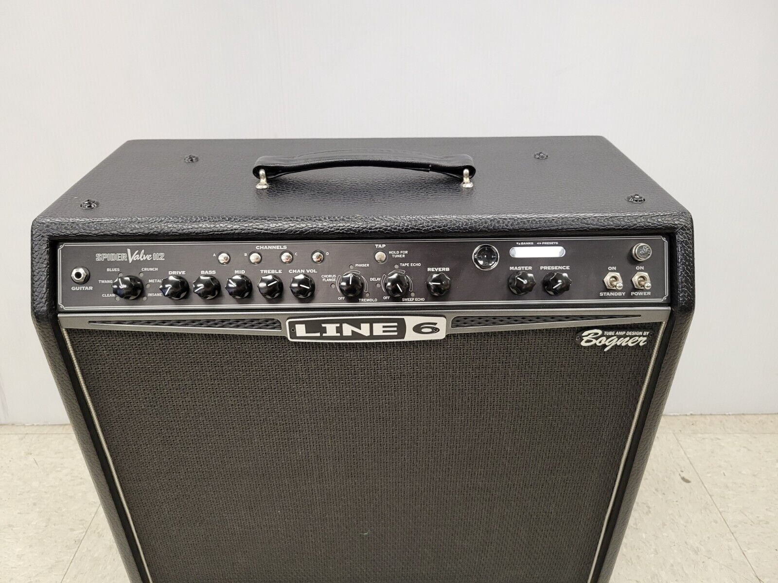 Line6 Spider V 112 Guitar Amplifier - 120W Electric Guitar Amp with Built-in Effects for Practice, Performance & Recording