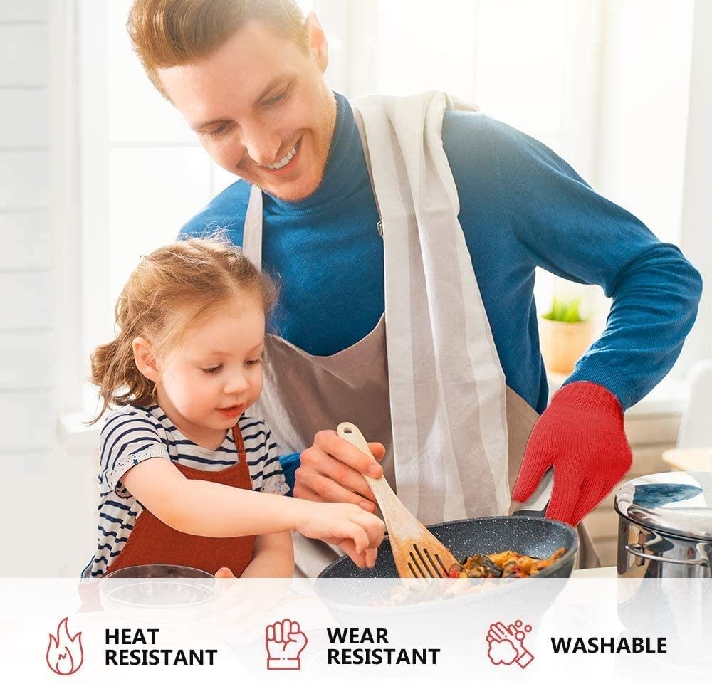 Heat Resistant Oven Gloves - 1 Pair Cotton Kitchen Mitts for Cooking, Baking & Grilling - Red Pot Holders with Finger Protection for Safe Handling of Hot Pans & Dishes