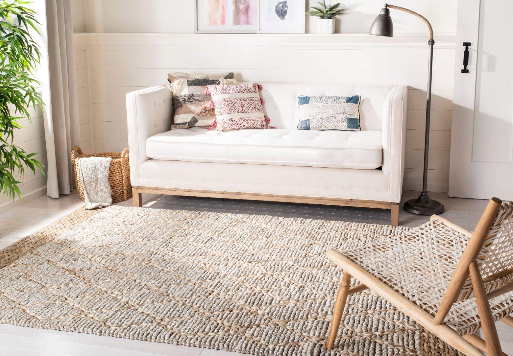 SAFAVIEH Natural Fiber Collection 6' Square Silver NF951G Handmade Boho Moroccan Trellis Jute Area Rug - Perfect for Living Room, Bedroom & Boho Chic Home Decor