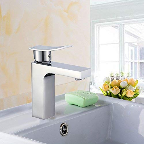 Modern Single Handle Brass Kitchen Sink Faucet with Chrome Finish - D-81H36-CHR-006 | Perfect for Farmhouse, RV & Apartment Bathroom Renovations