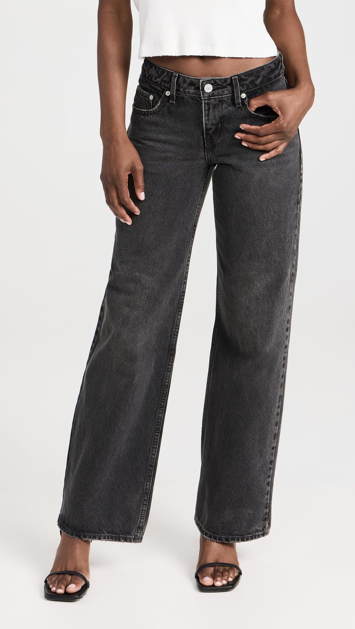 Levi's Women's Low Loose Fit Jeans - Comfortable & Stylish Denim Pants for Casual Wear, Outings & Everyday Fashion