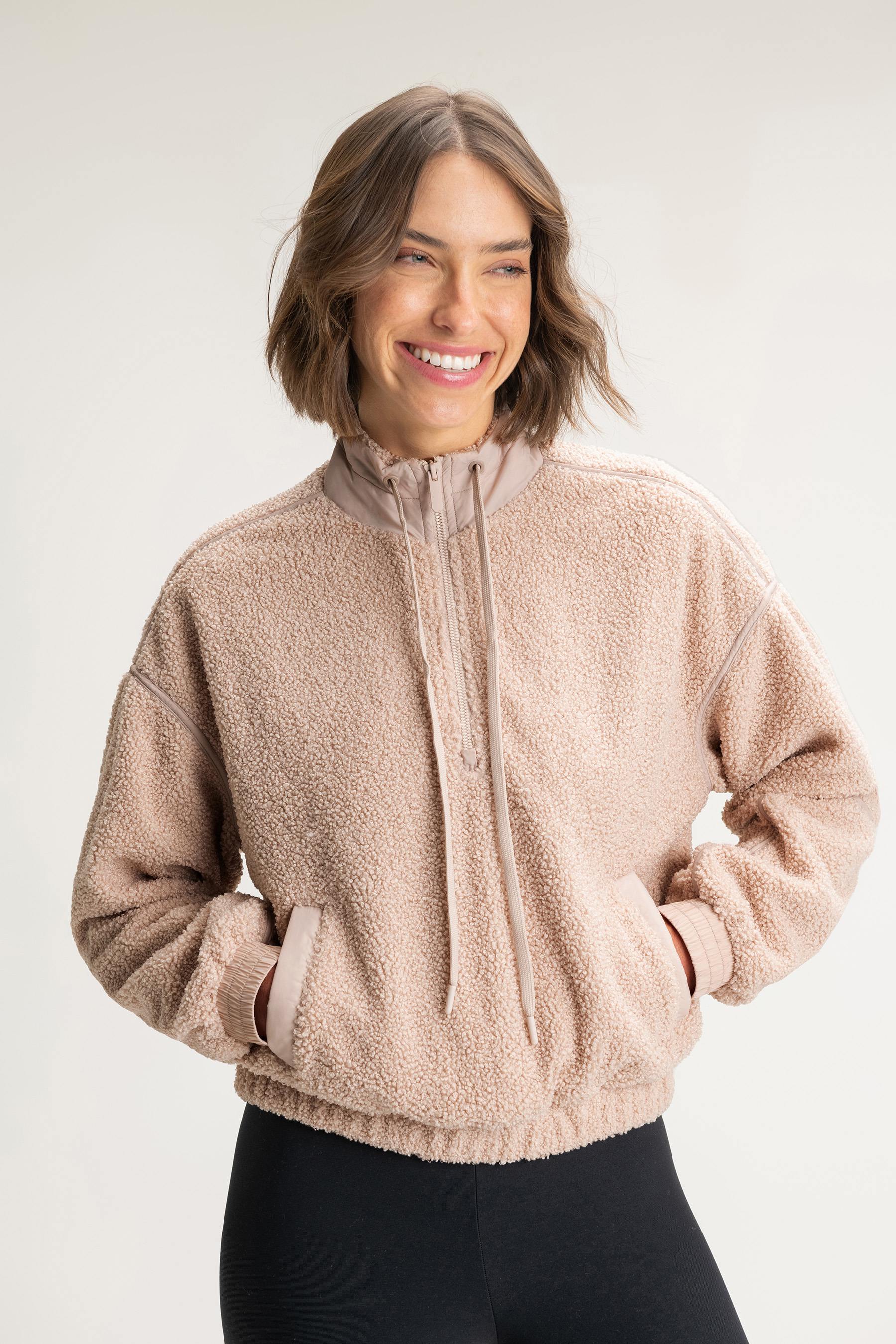 Warm Fluffy Anorak Jacket for Women - Cozy Winter Outerwear with Hood - Perfect for Skiing, Hiking & Cold Weather Adventures