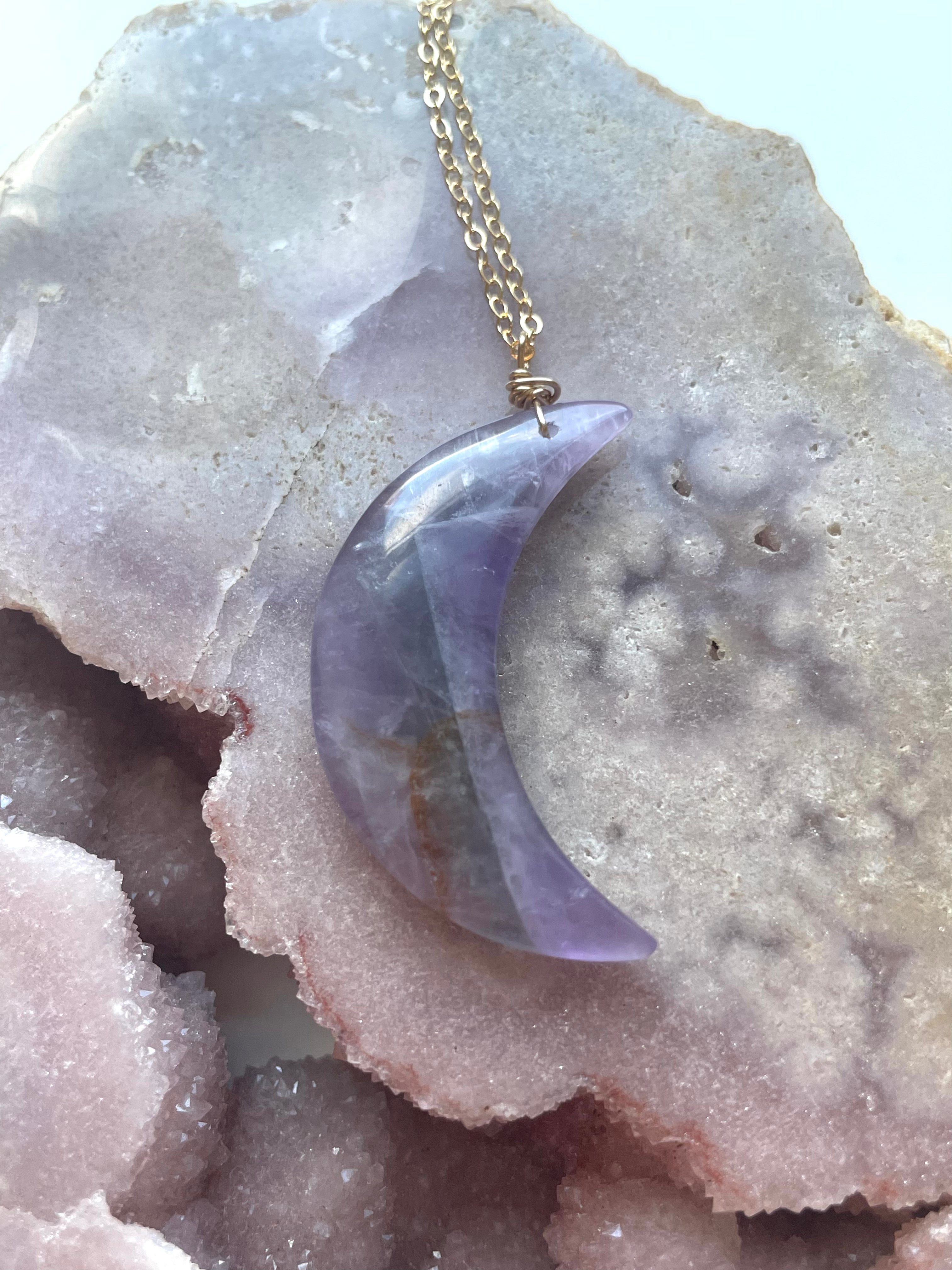 Fluorite Moon Necklace for Women – Healing Crystal Jewelry for Energy Balance & Spiritual Protection | Perfect for Meditation, Yoga & Everyday Wear