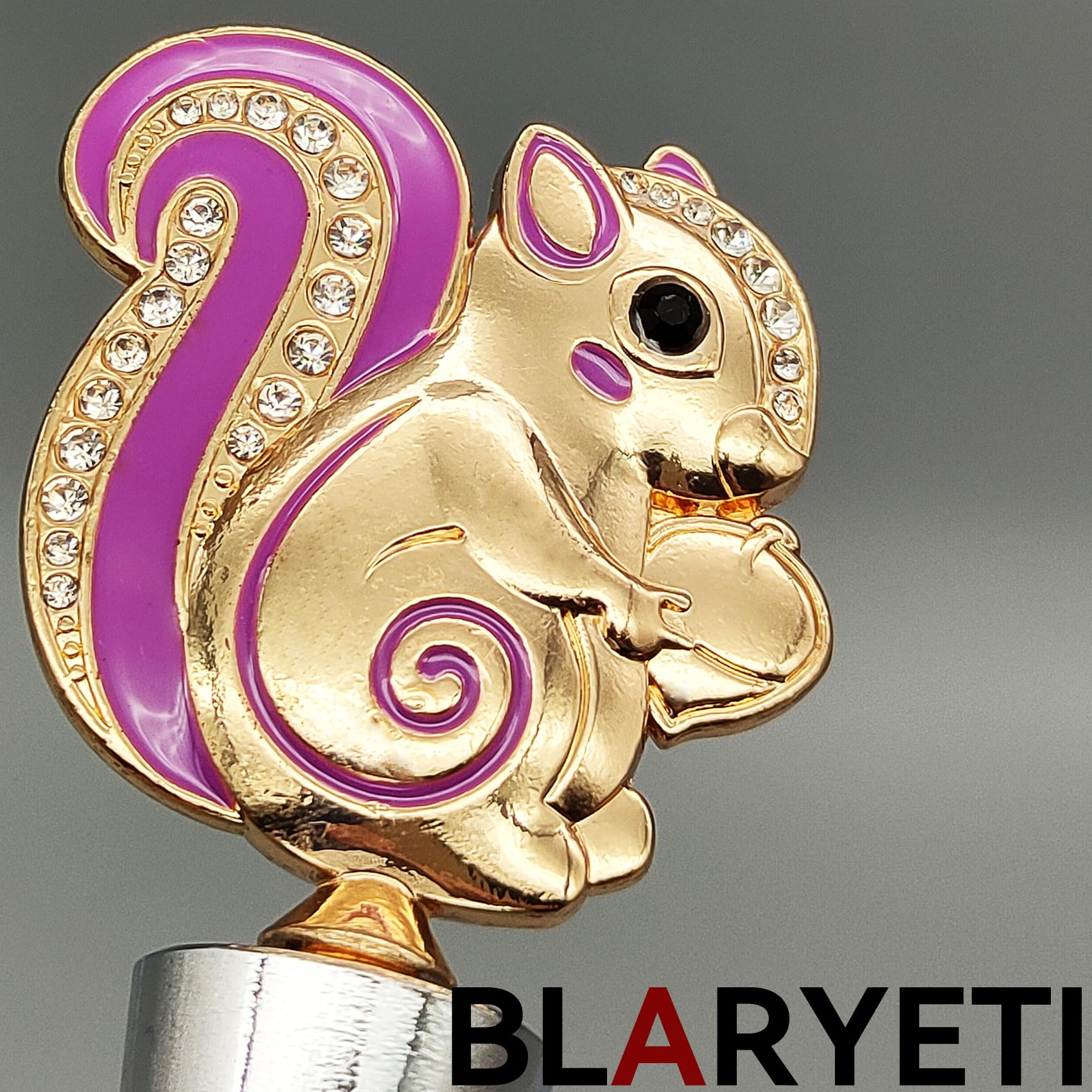 Premium Squirrel-Shaped Wine Stopper - Airtight Bottle Sealer for Wine & Beverages, Keeps Wine Fresh Longer - Set of 1 - Perfect for Parties, Gifts & Home Bars