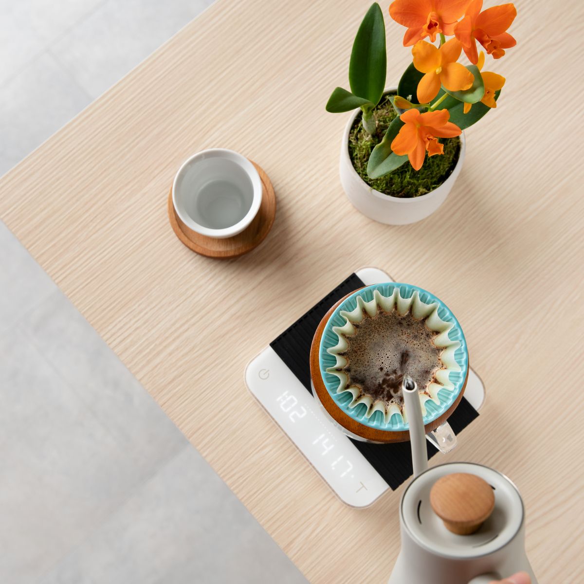 Acaia Pearl Scale - High Precision Digital Coffee Scale, White (2021 Model) - Perfect for Pour Over, Espresso & Home Brewing