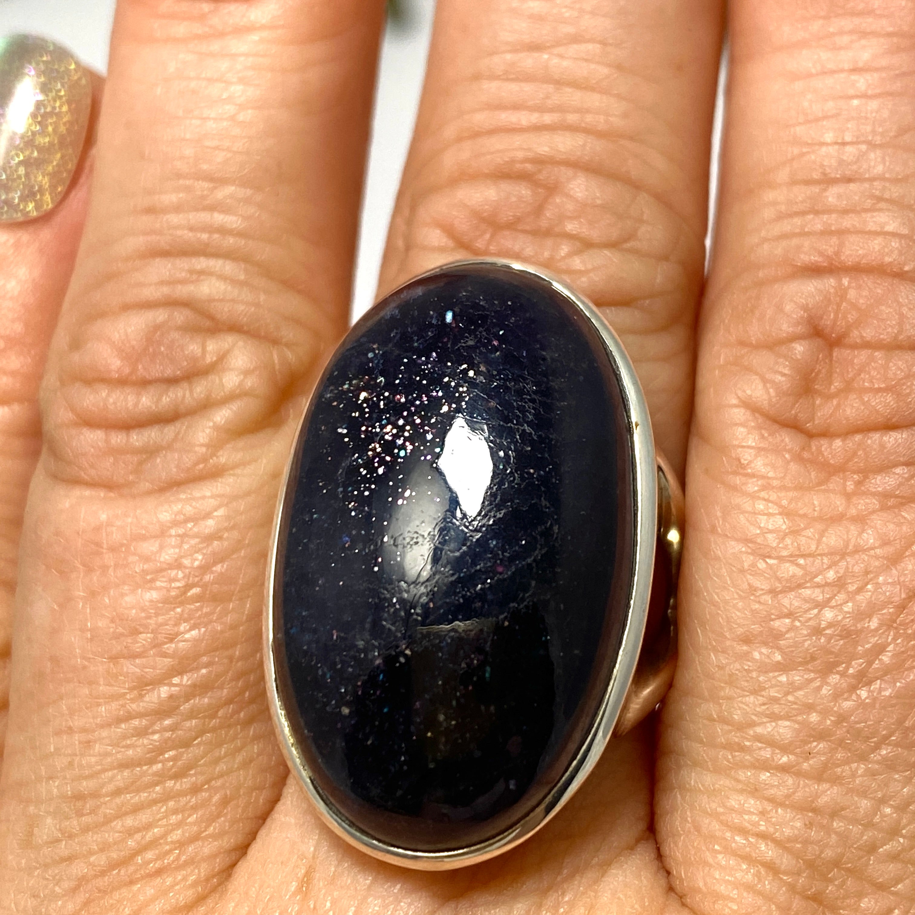 Iolite Sunstone Oval Cabochon Split Band Ring - Size 8.5 PRGJ663 - Perfect for Boho Jewelry & Everyday Wear