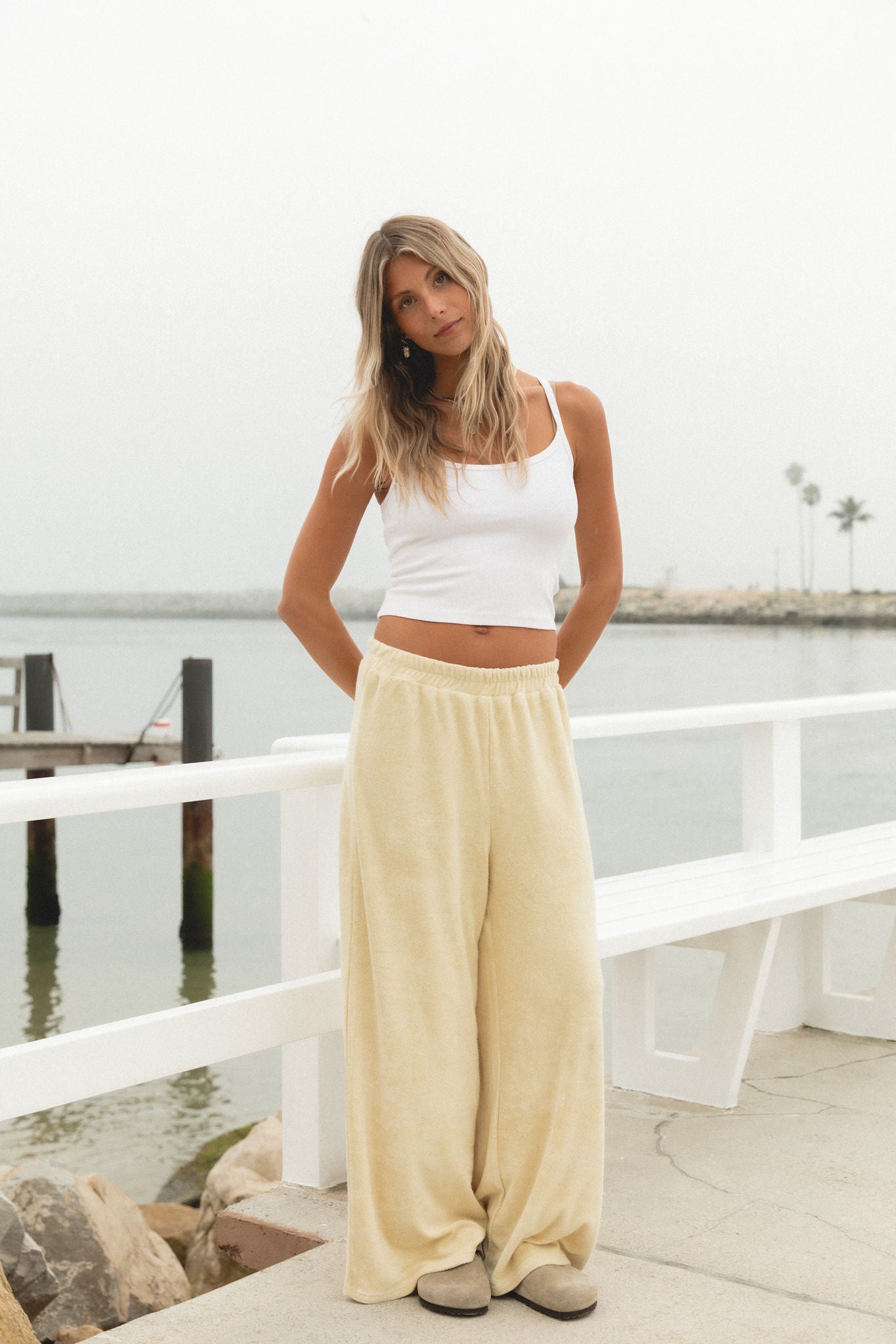 **Surfrider Elastic Beach Pants - Quick-Dry, Lightweight & Comfortable Swimwear for Men & Women - Perfect for Surfing, Swimming, and Beach Vacations**