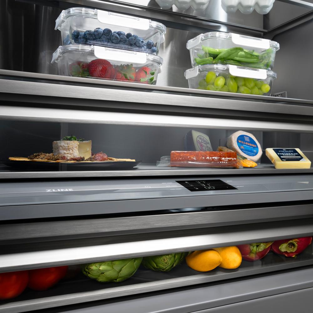 ZLINE Autograph Edition 60-Inch French Door Built-In Refrigerator - 32.2 cu.ft Capacity, Bottom Freezer, Water Dispenser & Ice Maker - Stainless Steel with Graphite Gray Interior & Polished Gold Accents (GRBIVZ 304 60G) - Perfect for Modern Kitchens & Luxury Homes